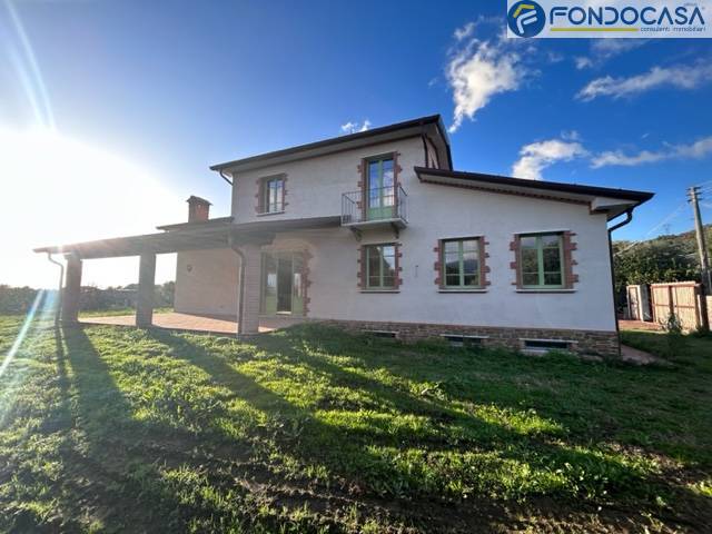 Villa unifamiliare in vendita a Pietrasanta, Strettoia