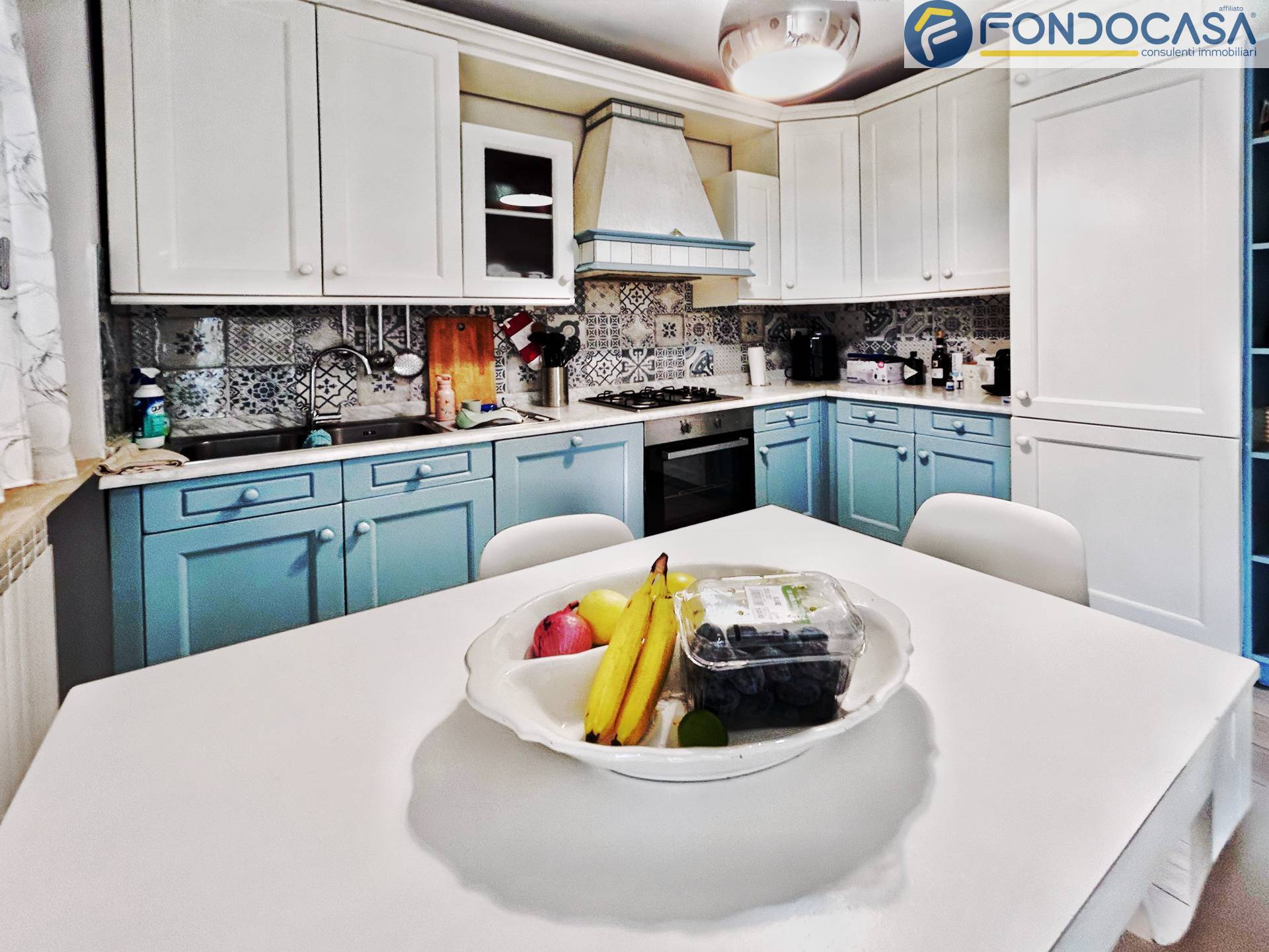 Villa trifamiliare in vendita a Seravezza, Querceta