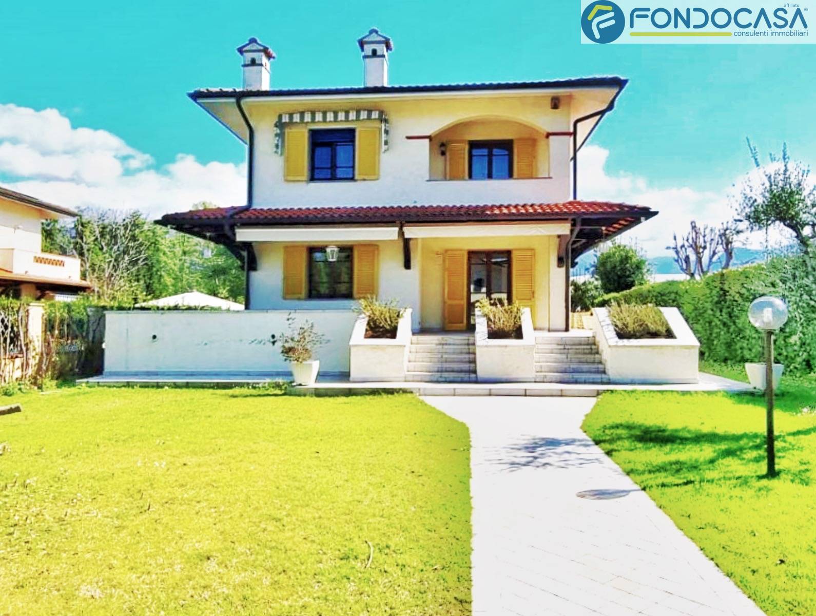 Villa in vendita a Forte dei Marmi, Centro