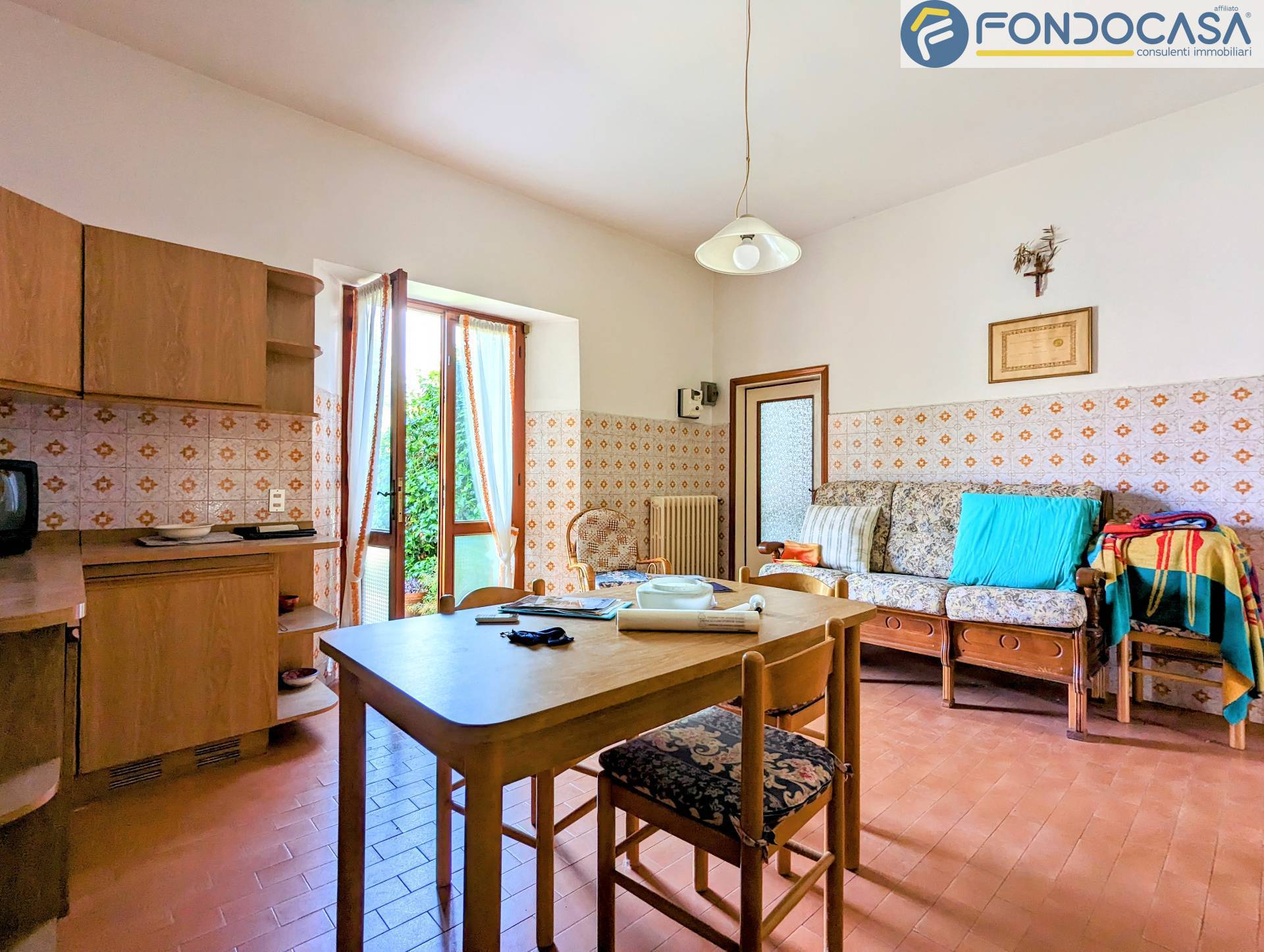 Villa bifamiliare in vendita a Seravezza, Pozzi