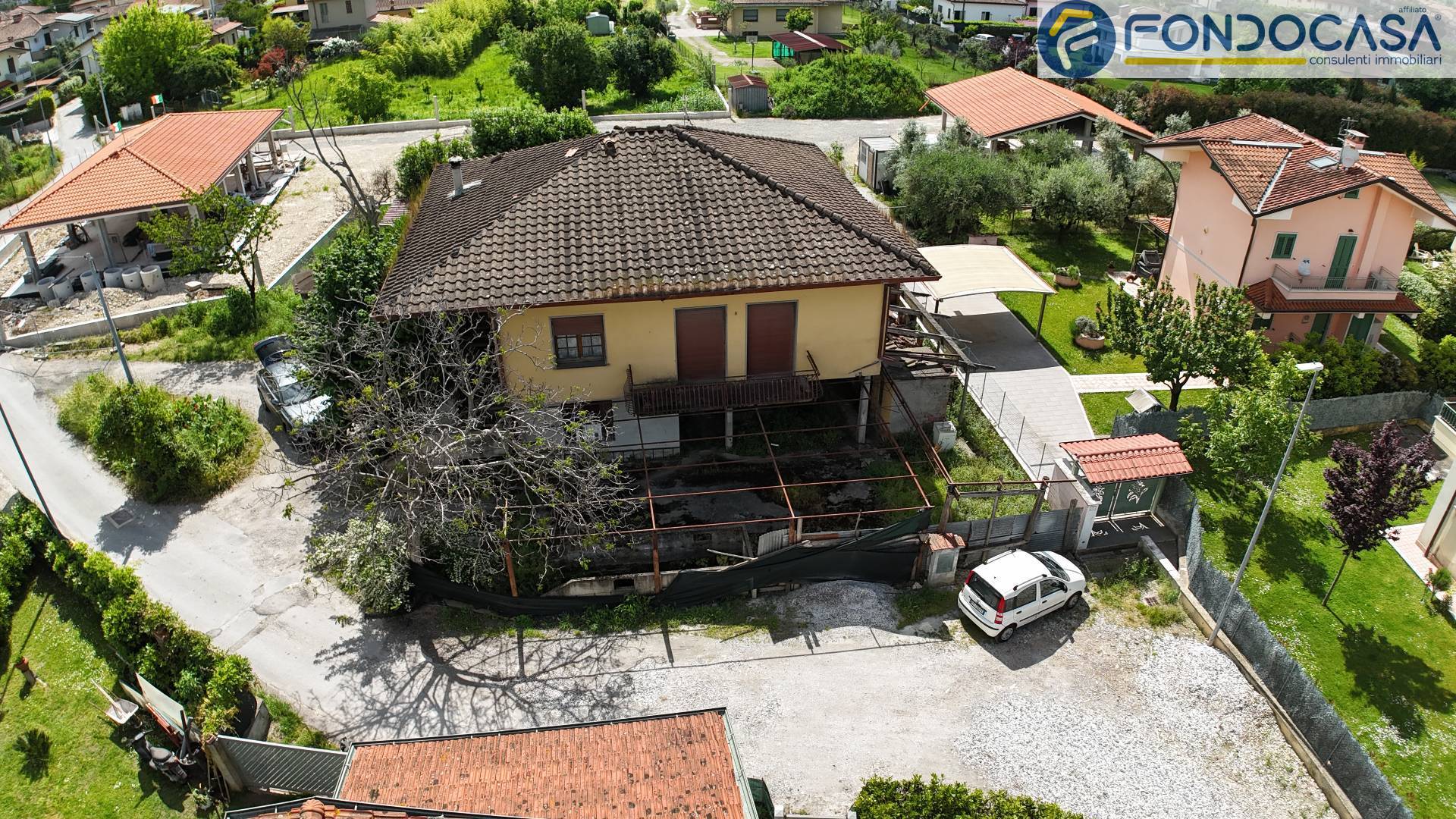 Appartamento in vendita a Massa, Quercioli