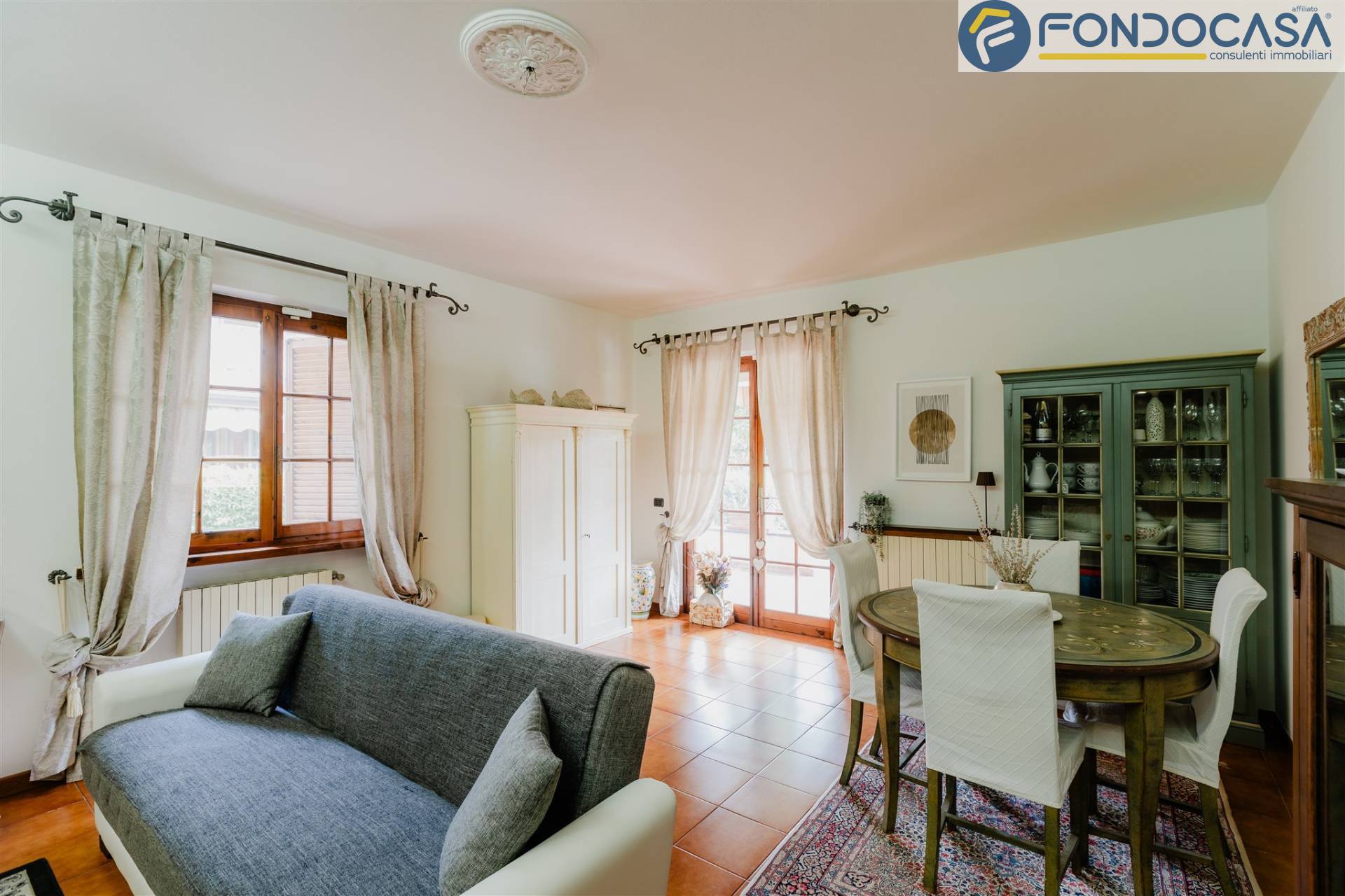 Villa trifamiliare in vendita a Pietrasanta, Crociale