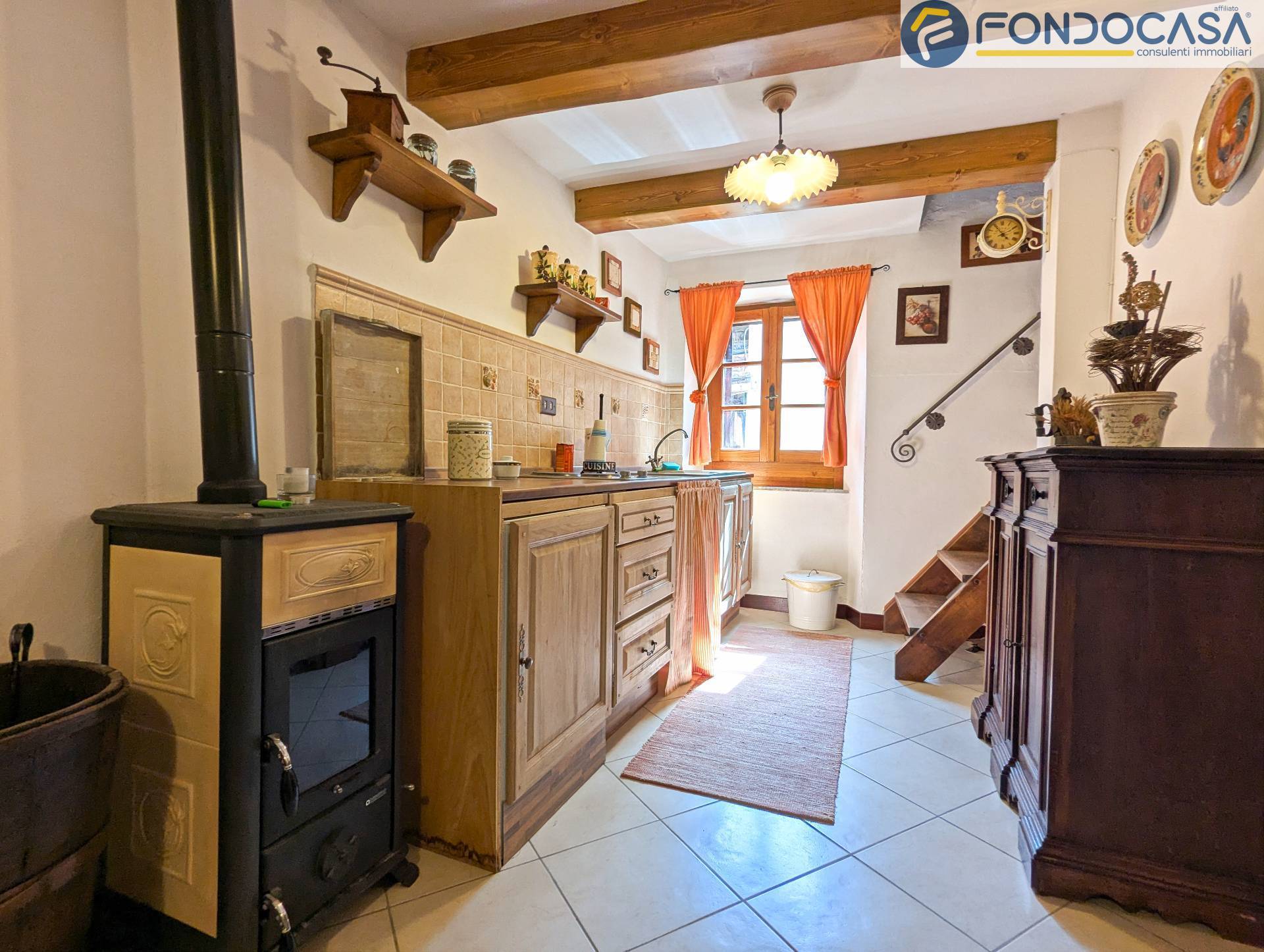 Casa indipendente in vendita a Stazzema, Levigliani