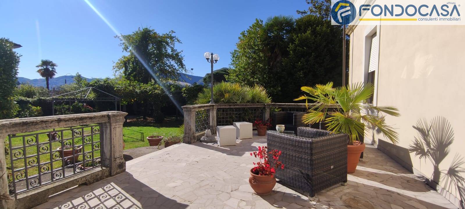 Abitazioni tipiche storiche in vendita a Barga