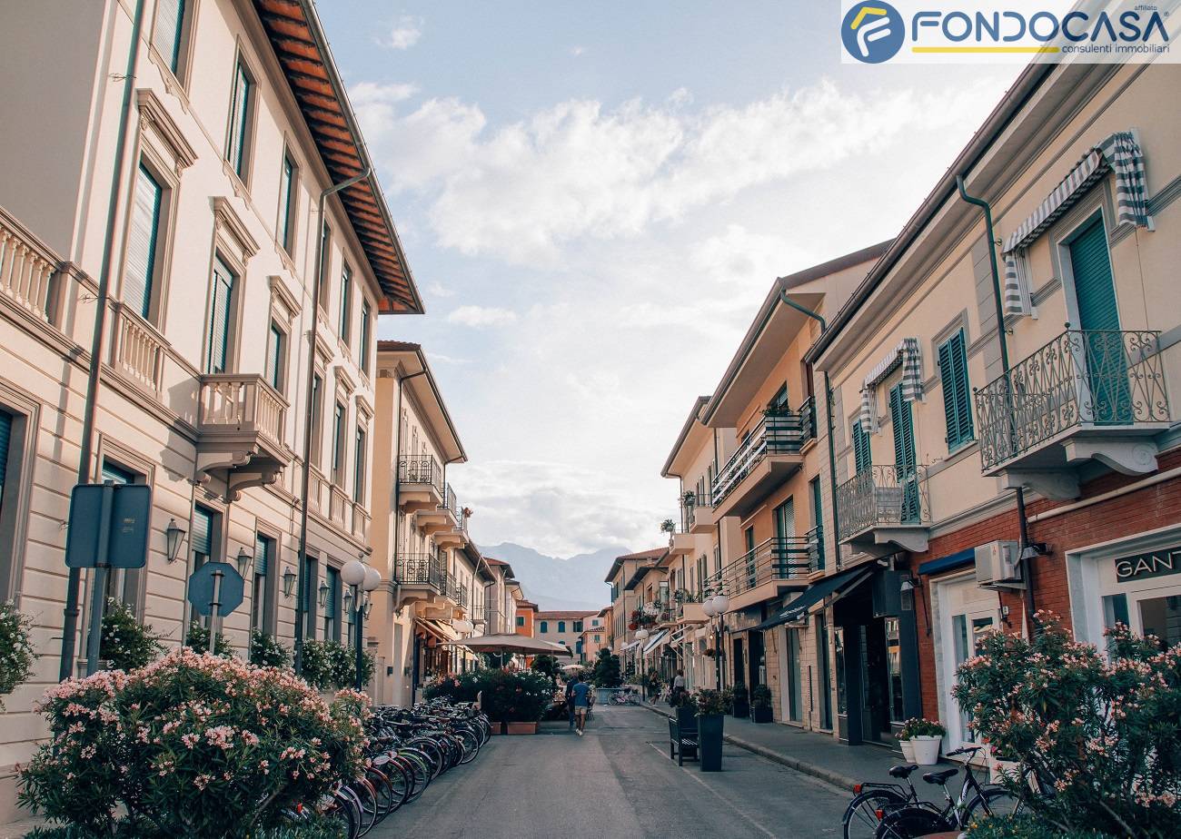 Appartamento in vendita a Forte dei Marmi, Roma Imperiale