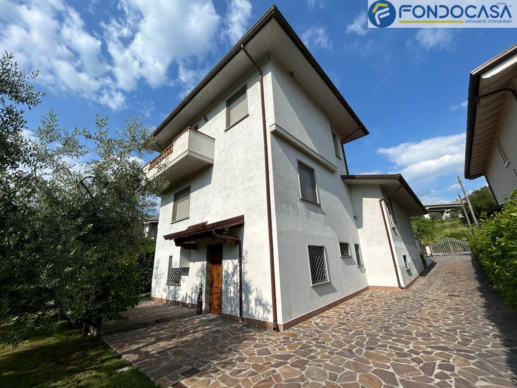 Villa unifamiliare in vendita a Massarosa, Massarosa