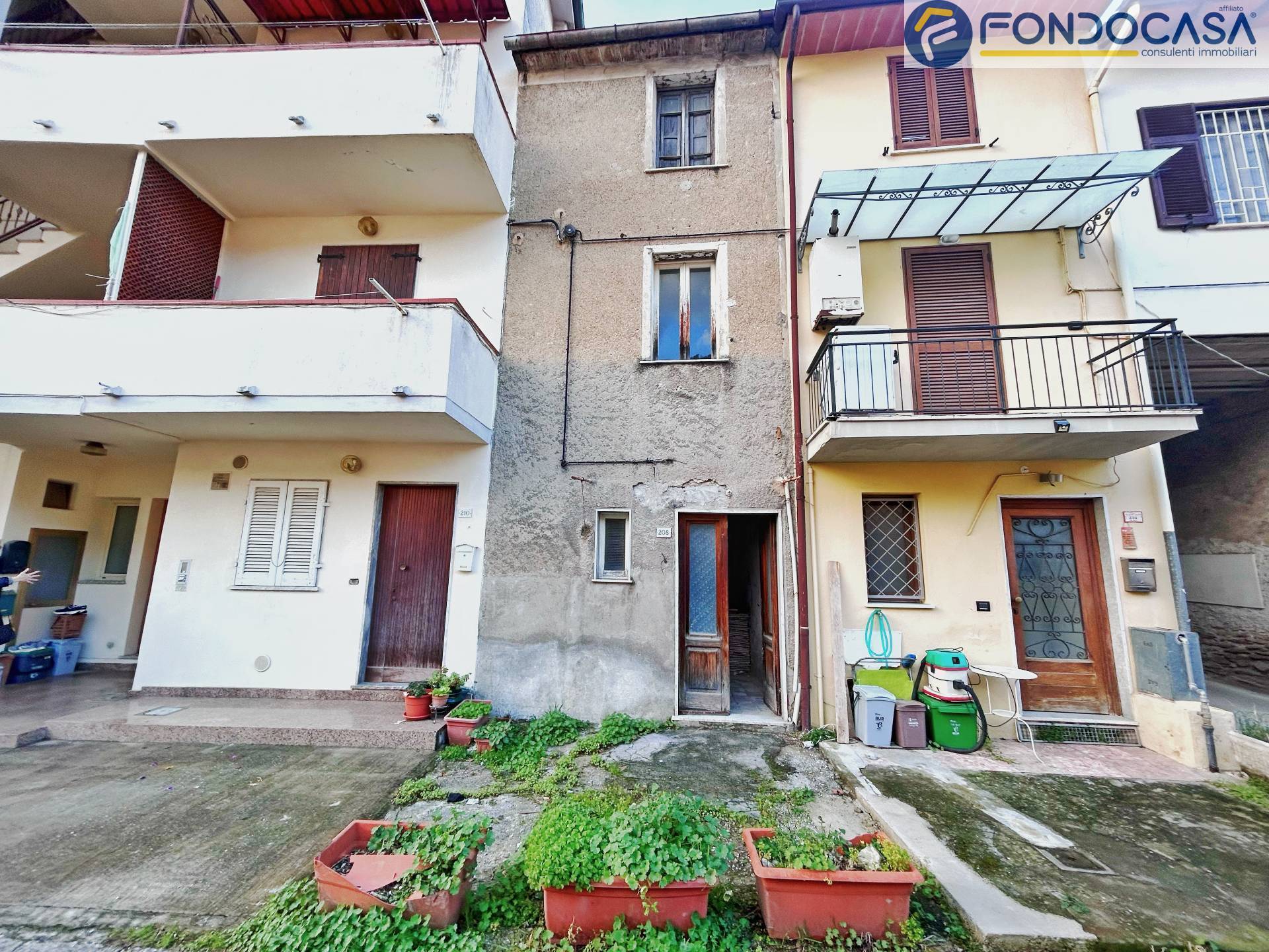 Rustico in vendita a Montignoso, Capanne