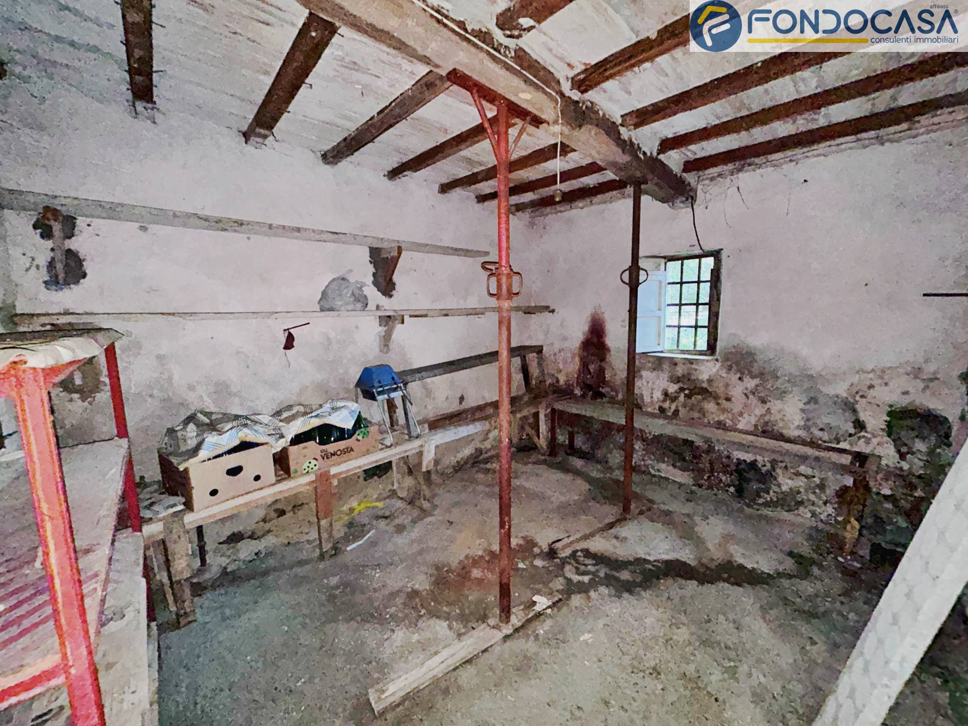 Rustico in vendita a Montignoso, Capanne