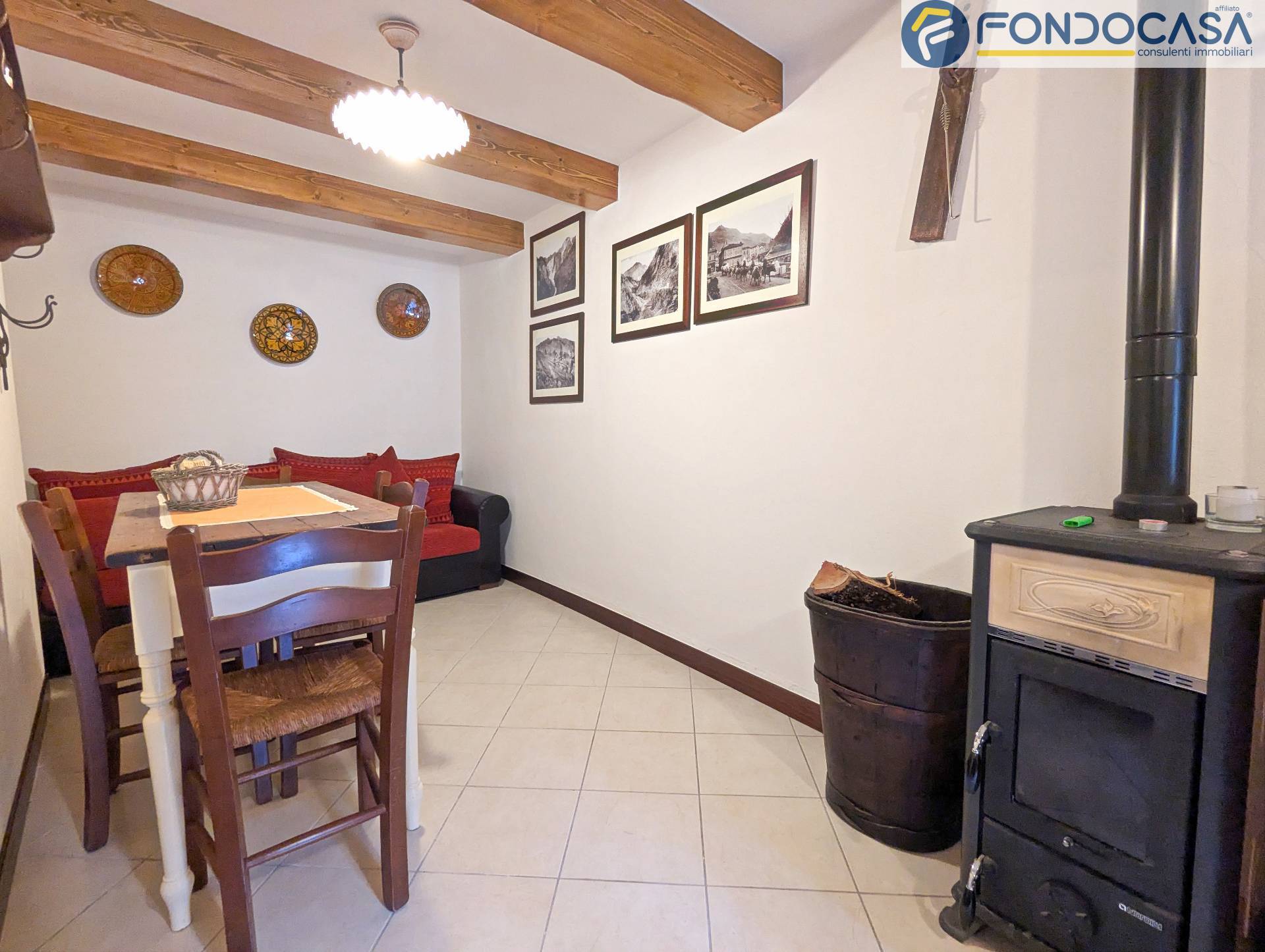 Casa indipendente in vendita a Stazzema, Levigliani