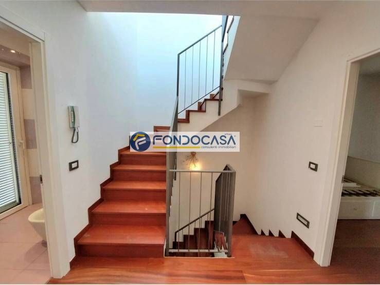 Villa bifamiliare in vendita a Camaiore, Lido di Camaiore