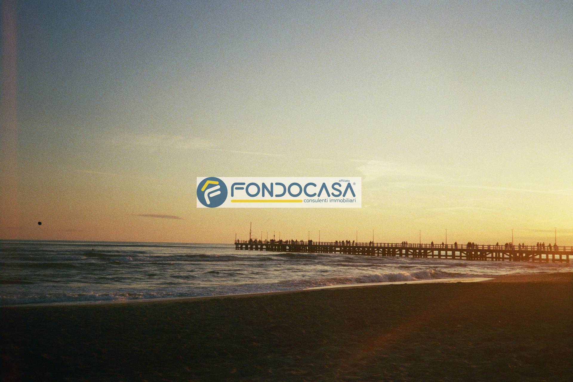 Villa quadrifamiliare in vendita a Forte dei Marmi