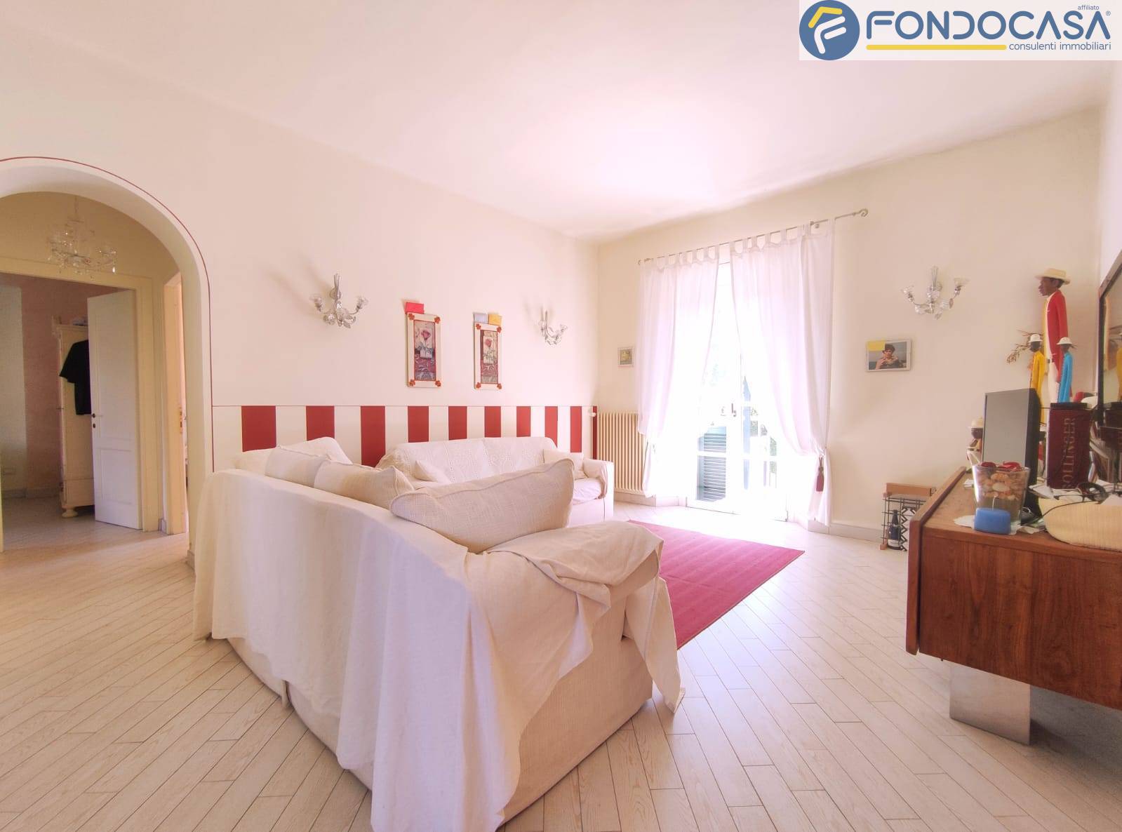 Appartamento in vendita a Forte dei Marmi, Caranna