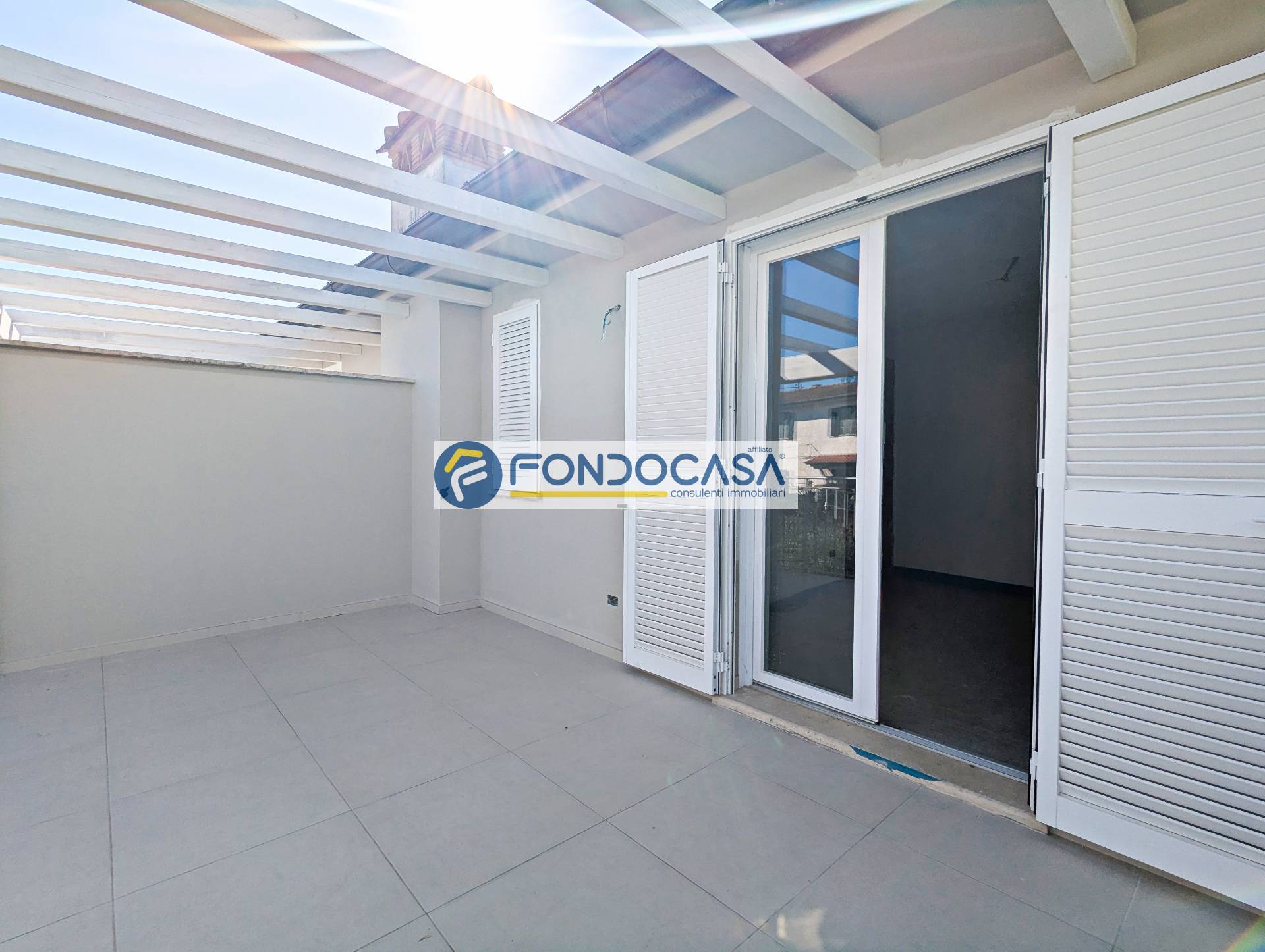 Villa quadrifamiliare in vendita a Camaiore, Capezzano Pianore