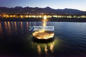 Villa quadrifamiliare in vendita a Pietrasanta, Focette