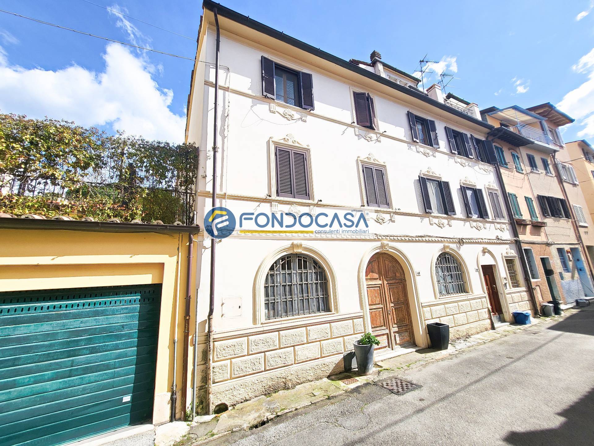 Appartamento in vendita a Pietrasanta, Centro Storico