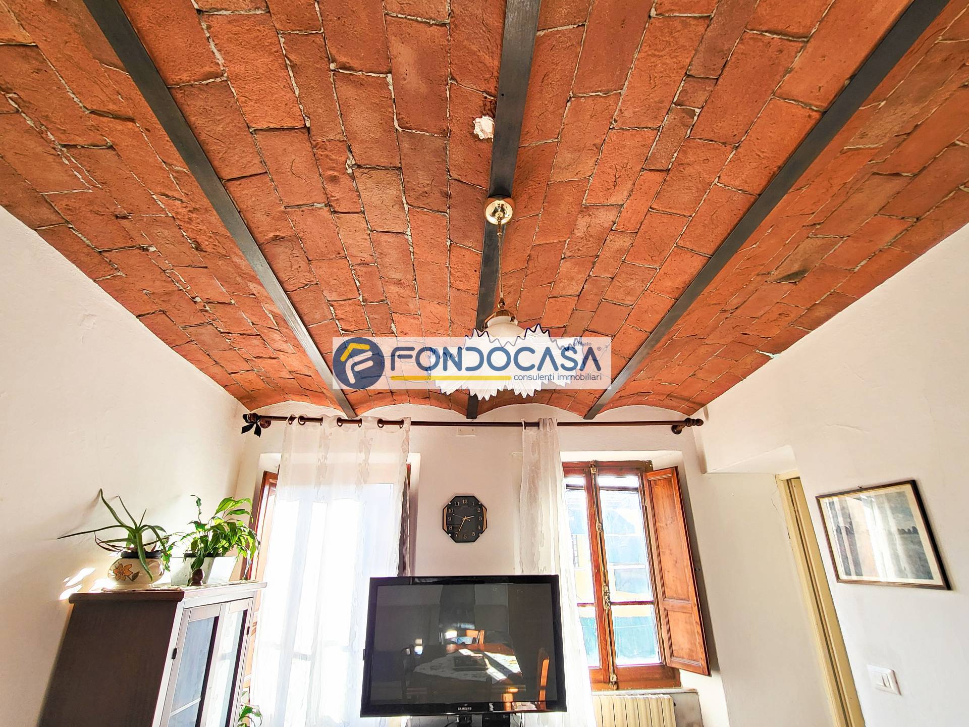 Appartamento in vendita a Pietrasanta, Centro Storico