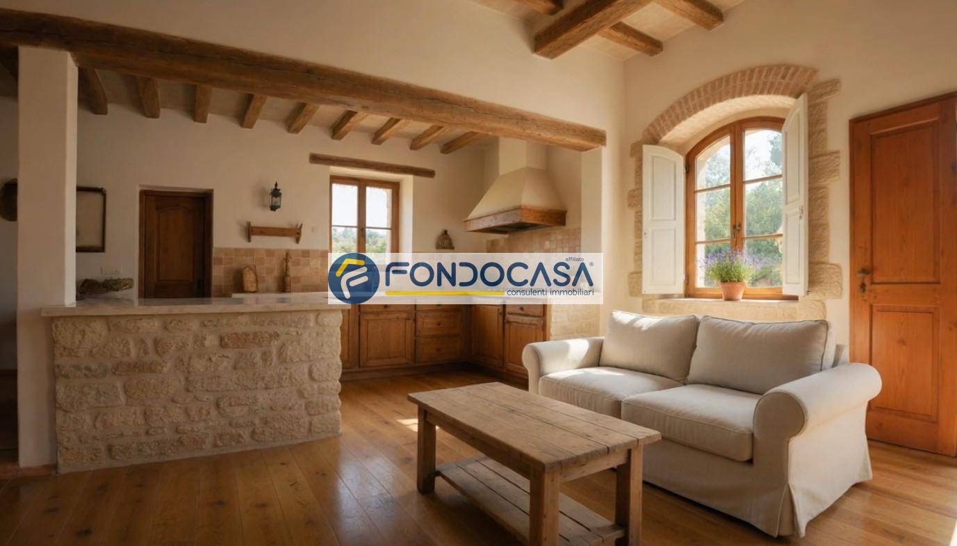 Villa trifamiliare in vendita a Pietrasanta, Crociale