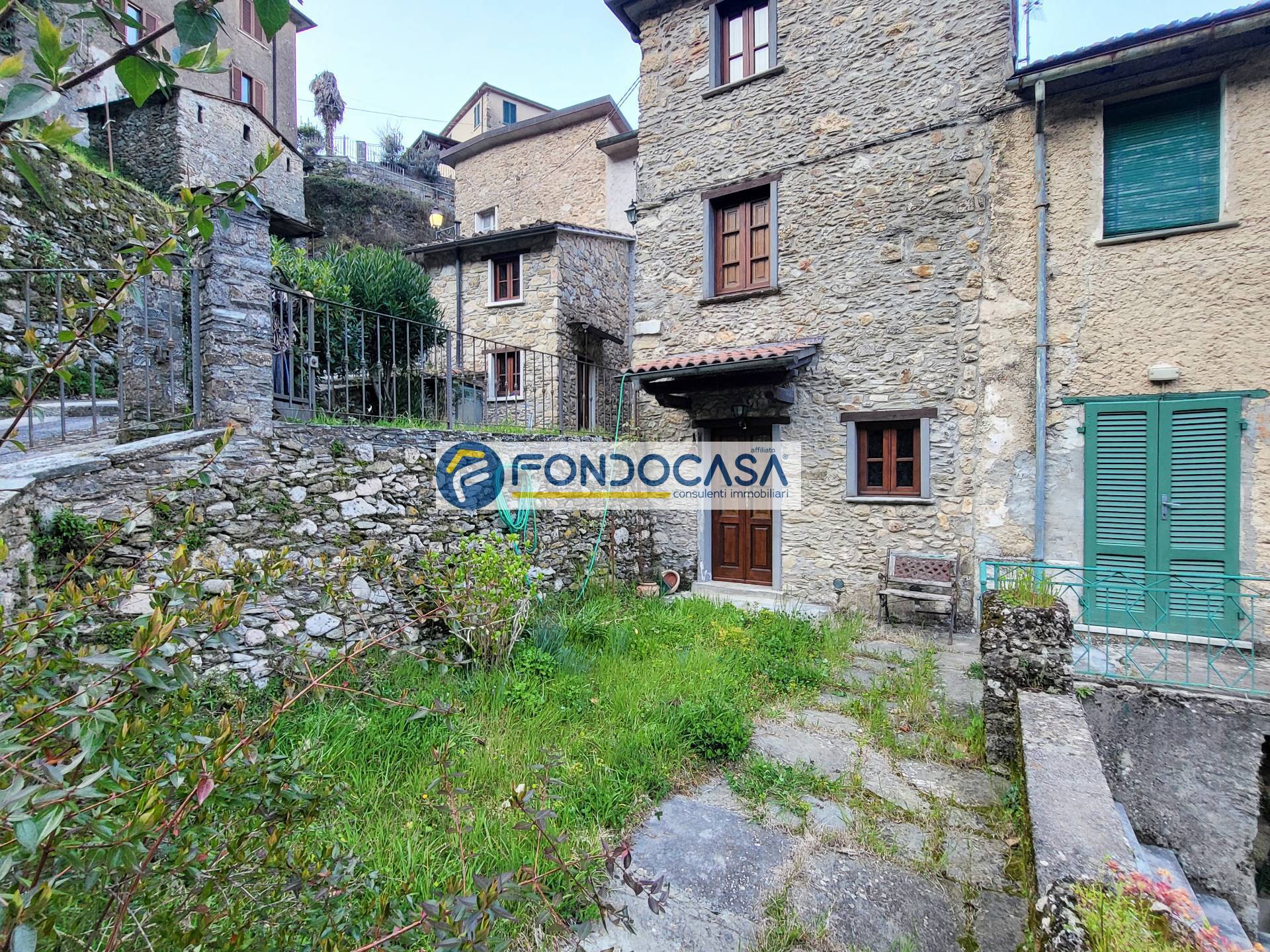 Abitazioni tipiche storiche in vendita a Stazzema, Farnocchia