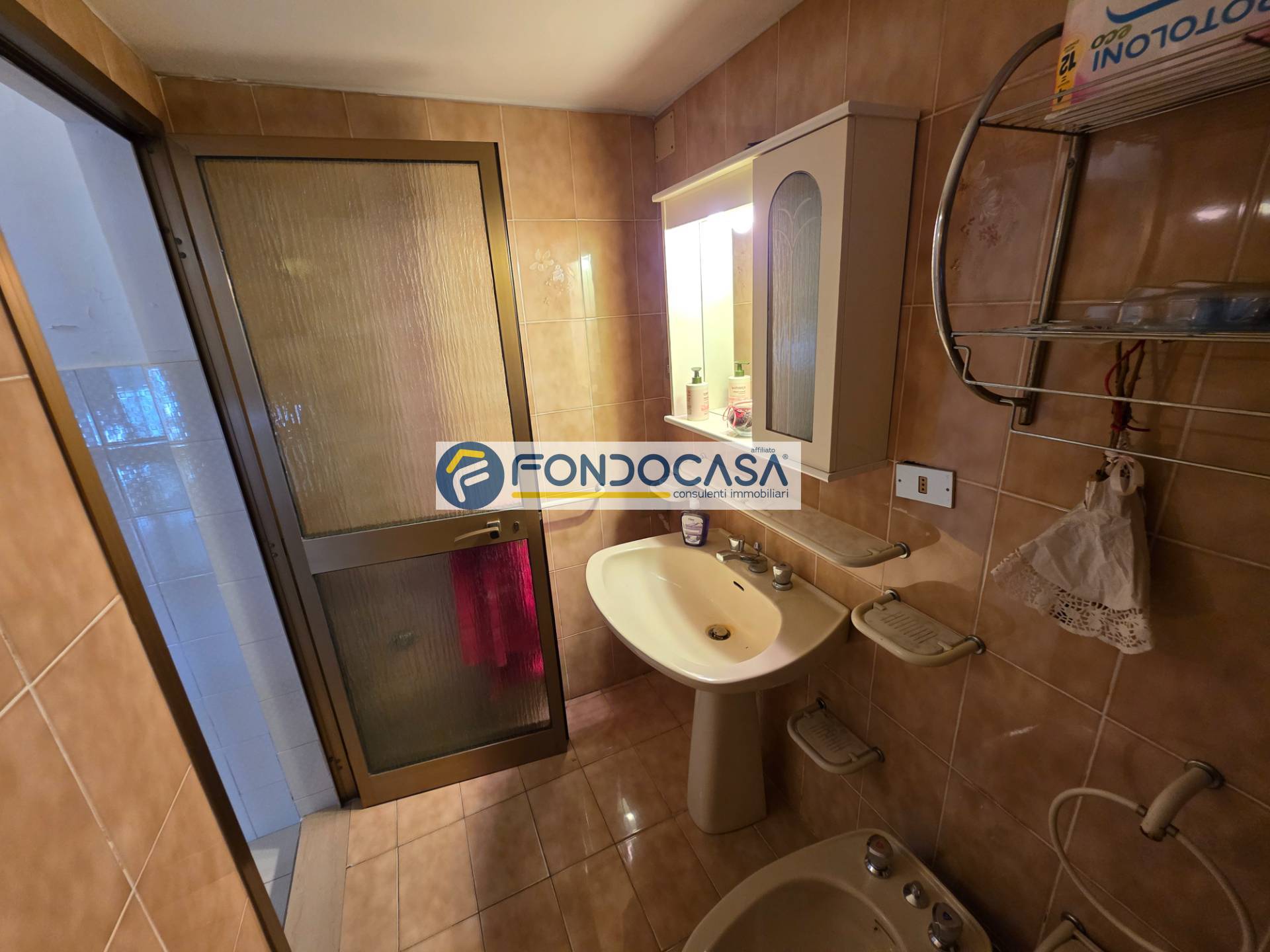 Villa bifamiliare in vendita a Viareggio, Torre del Lago Puccini