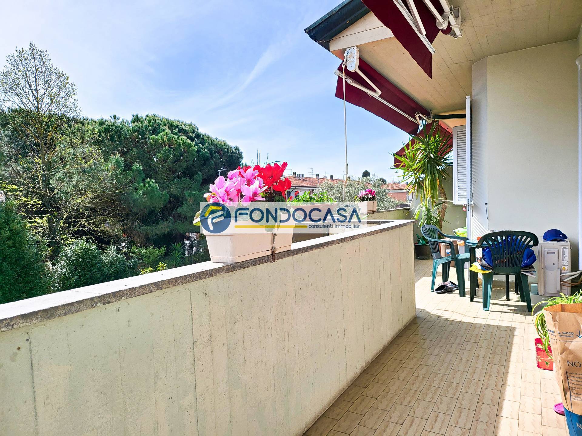 Appartamento in vendita a Camaiore, Lido di Camaiore