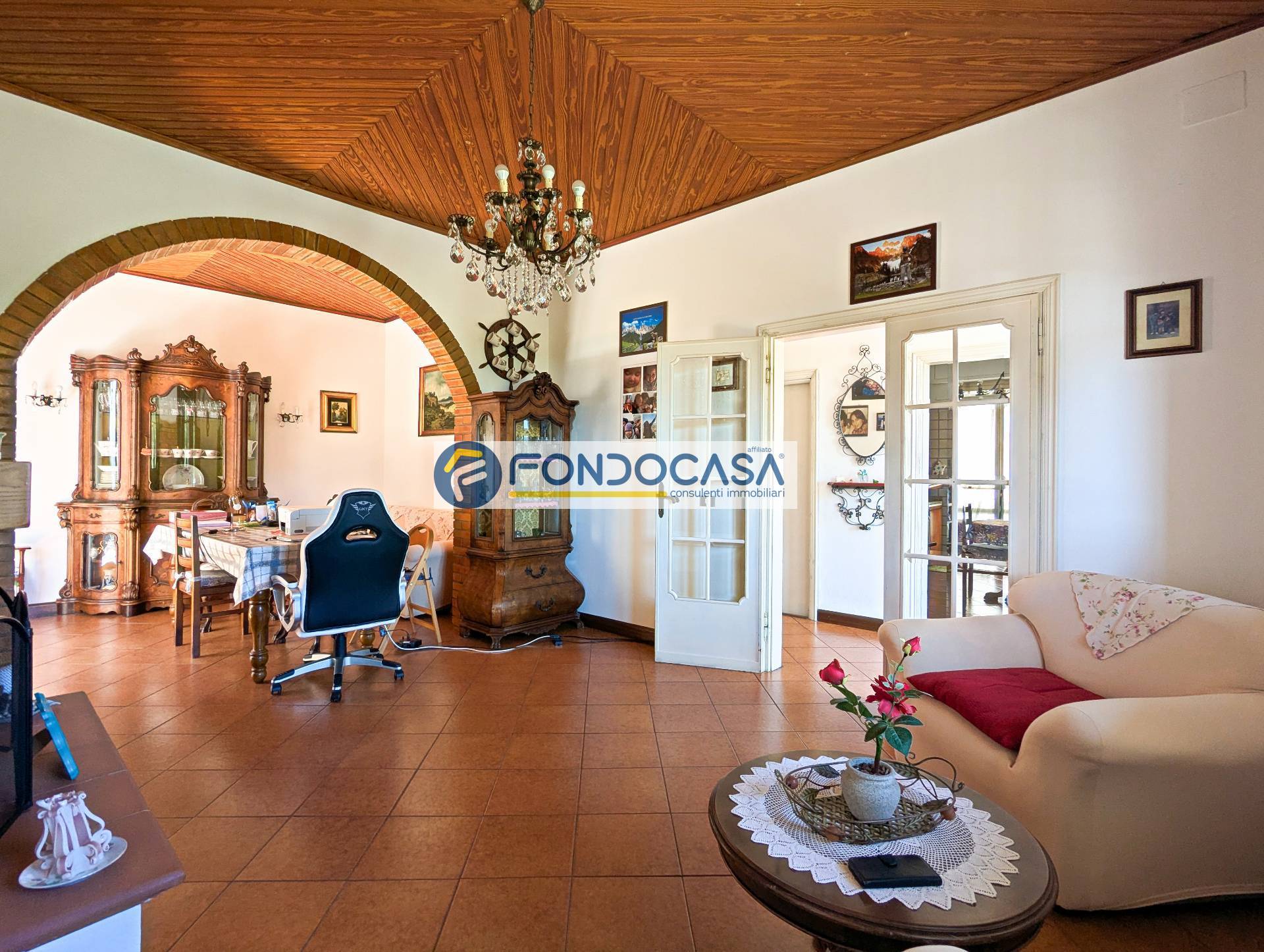 Villa in vendita a Camaiore, Lido di Camaiore