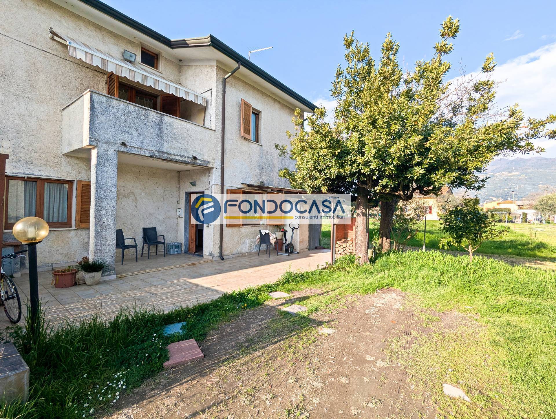Casa semindipendente in vendita a Pietrasanta