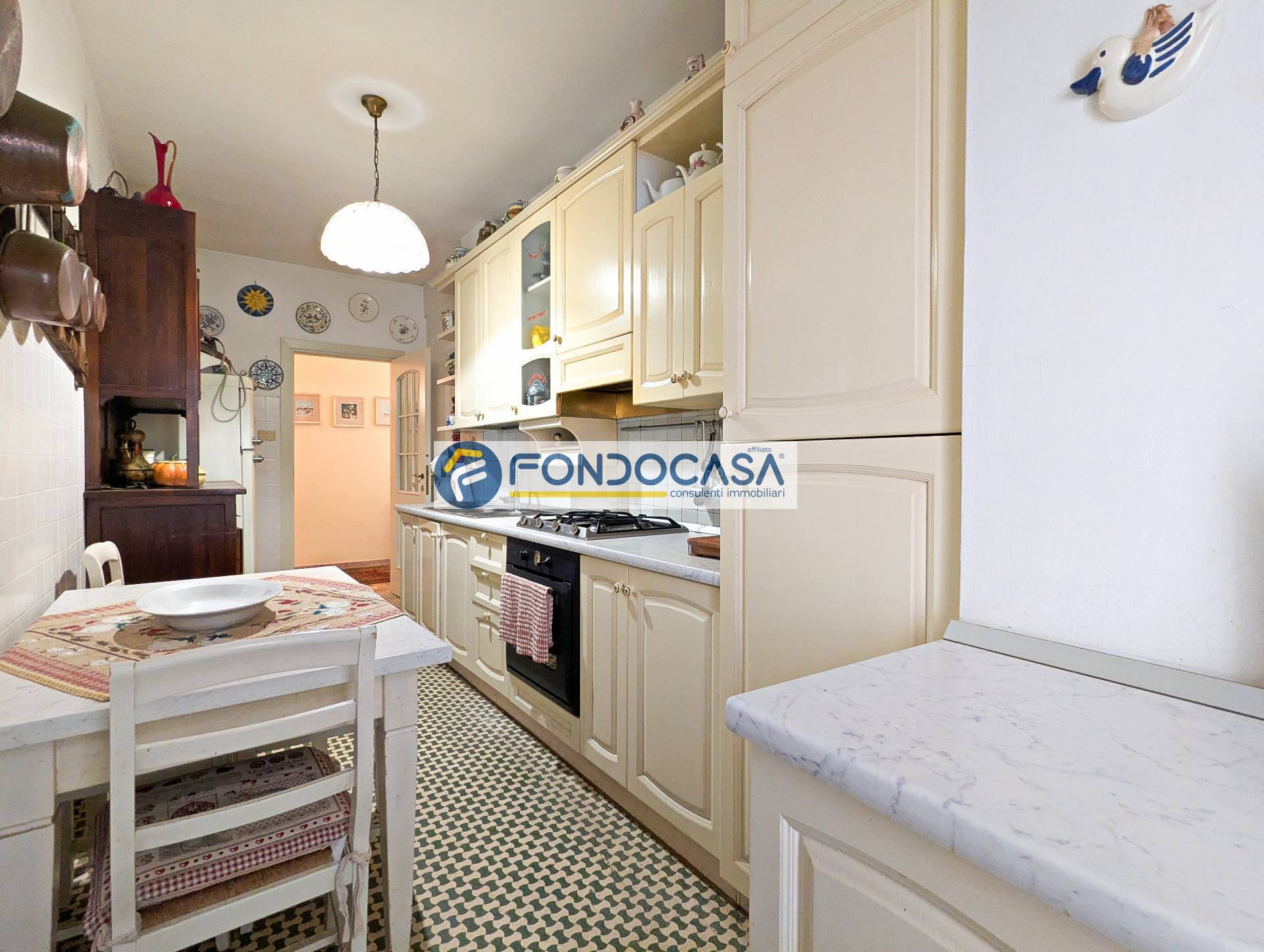 Appartamento in vendita a Camaiore, Lido di Camaiore