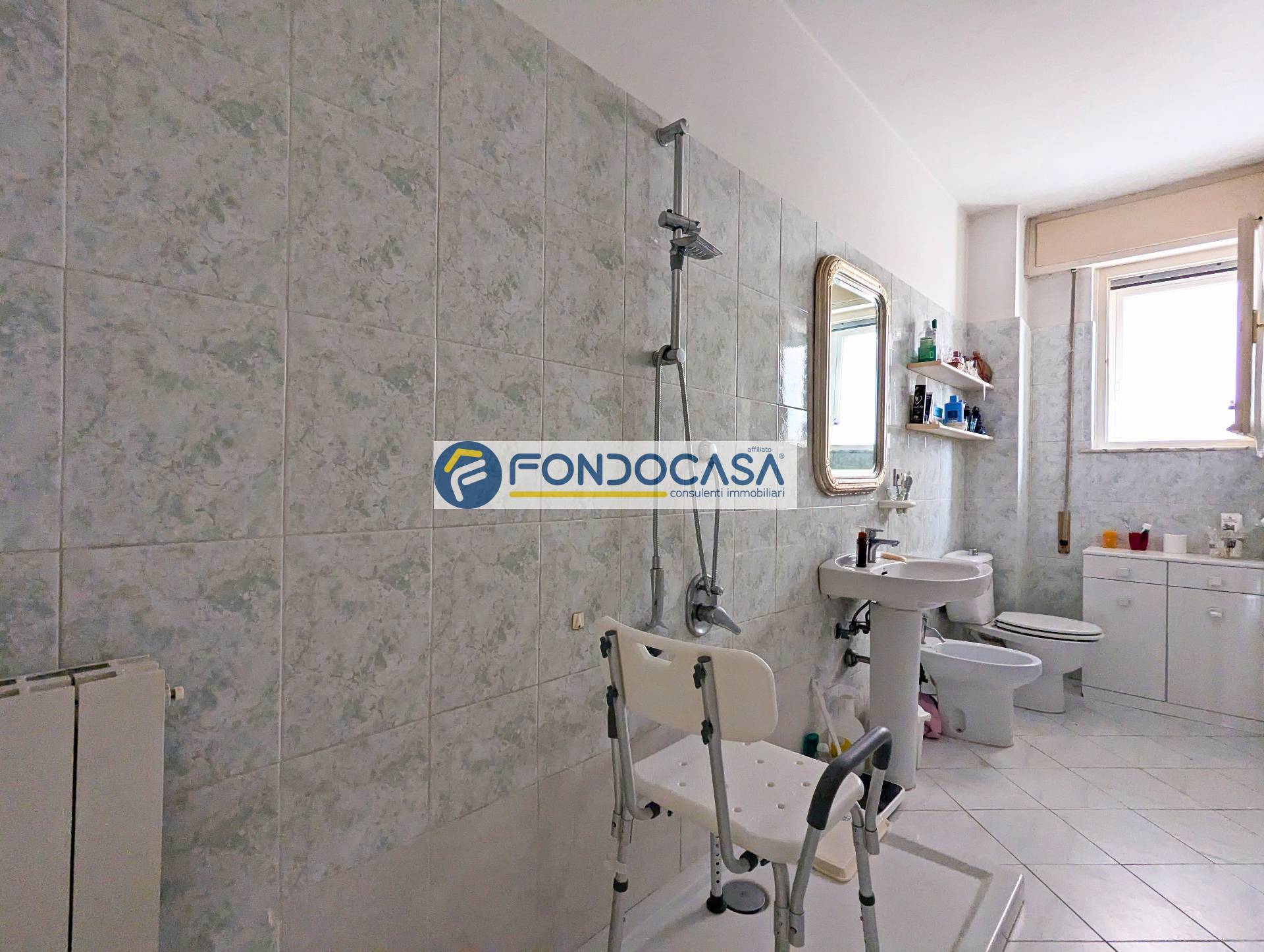 Appartamento in vendita a Camaiore, Lido di Camaiore