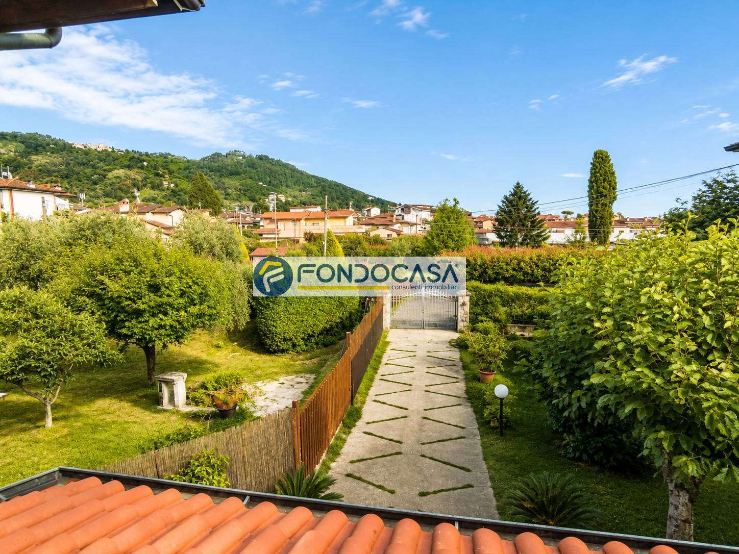 Villa in vendita a Camaiore, Capezzano Pianore