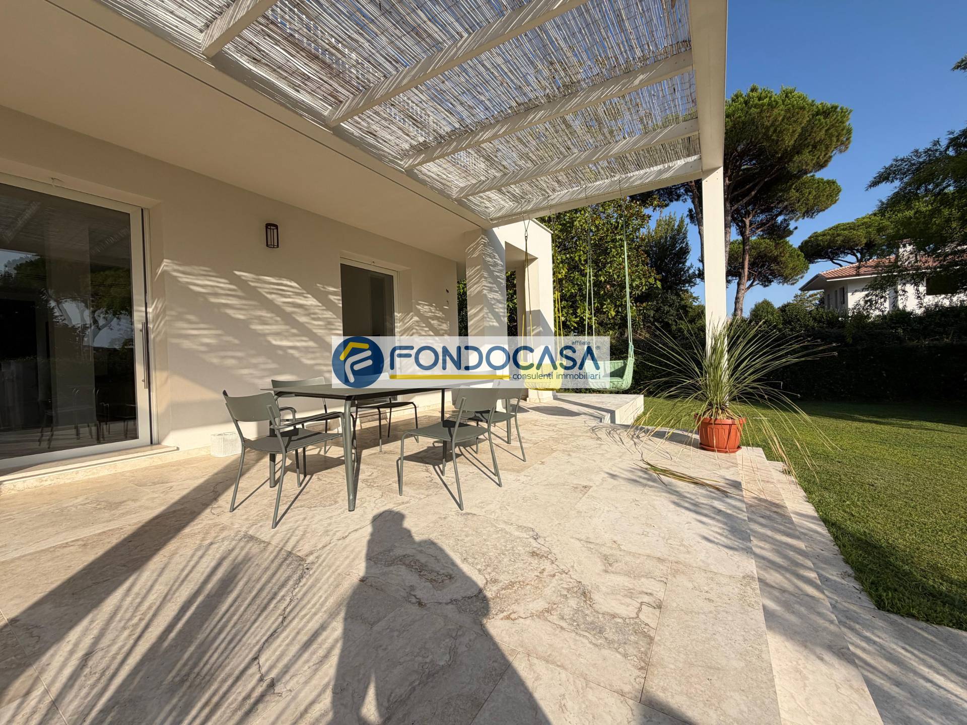 Villa in vendita a Forte dei Marmi, Caranna