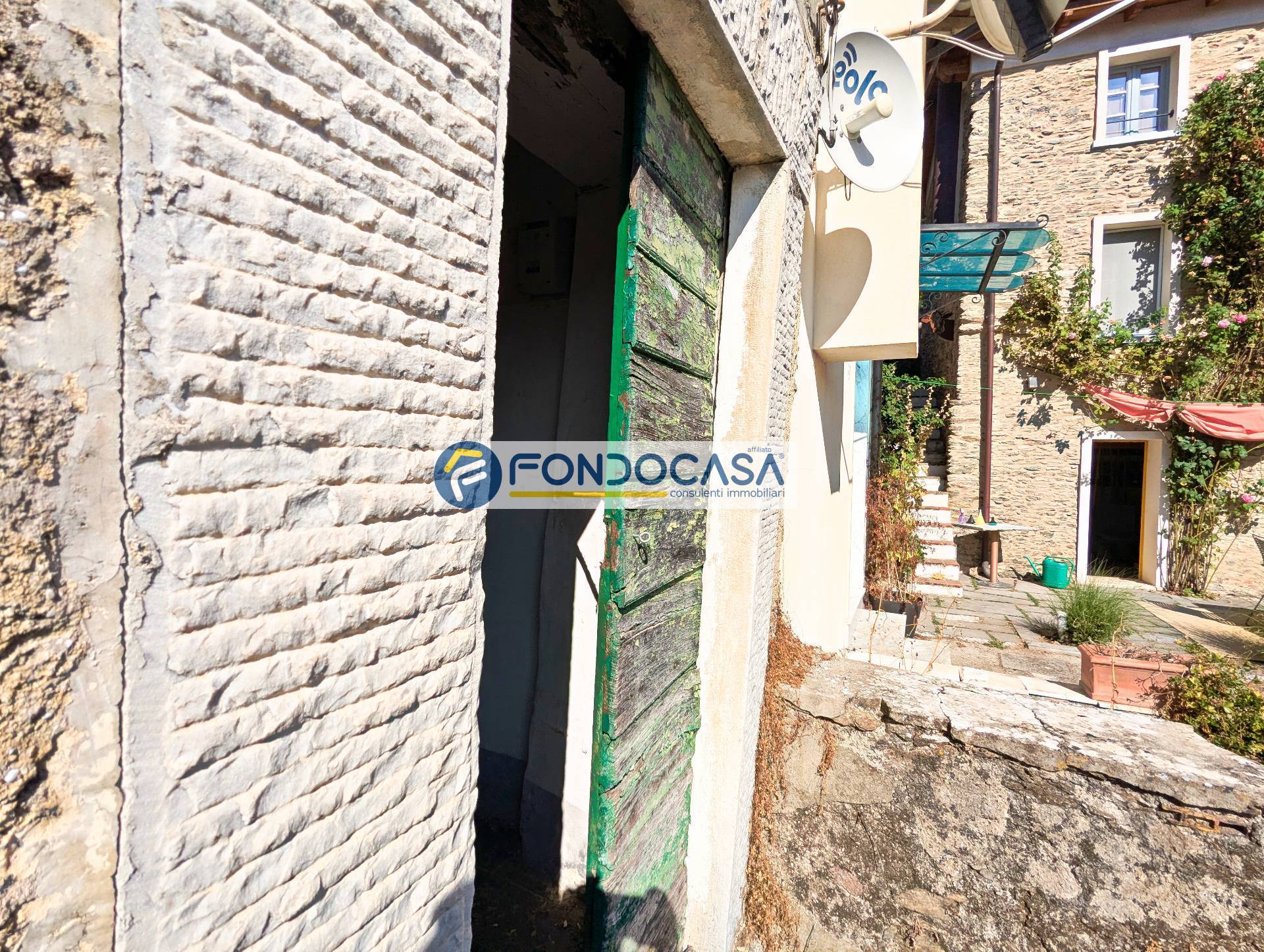 Rustico in vendita a Seravezza, Azzano