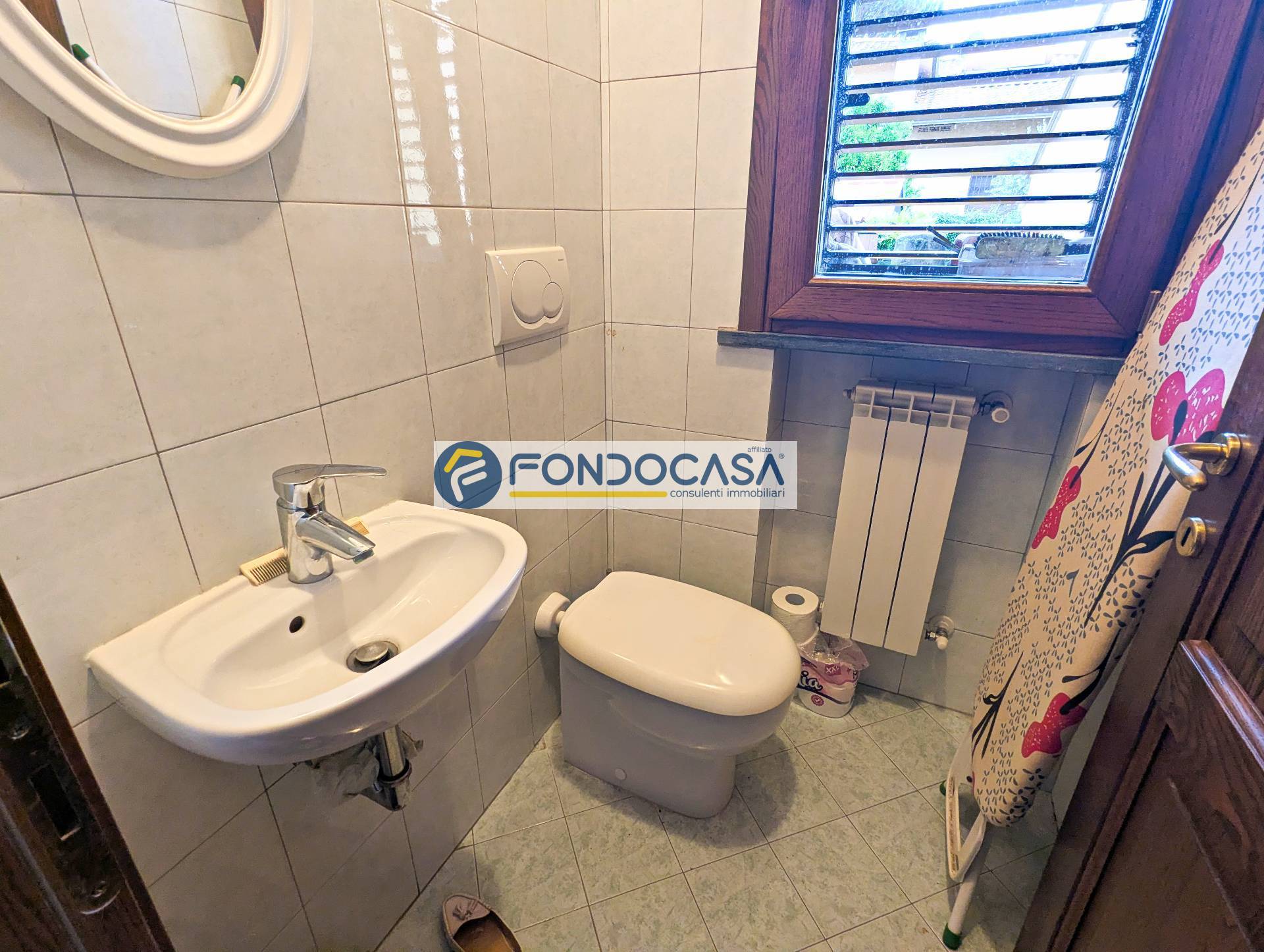 Villa bifamiliare in vendita a Pietrasanta, Marina di Pietrasanta