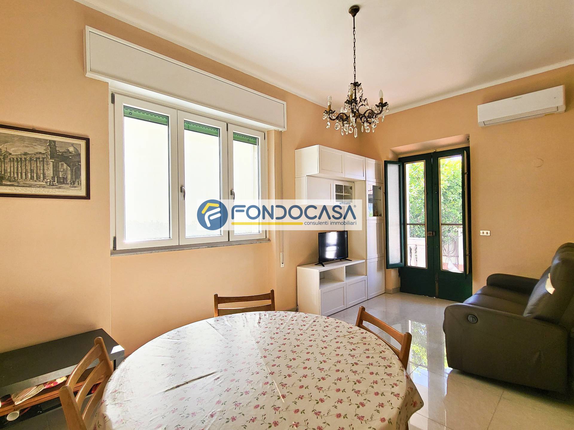 Villa in vendita a Camaiore, Lido di Camaiore