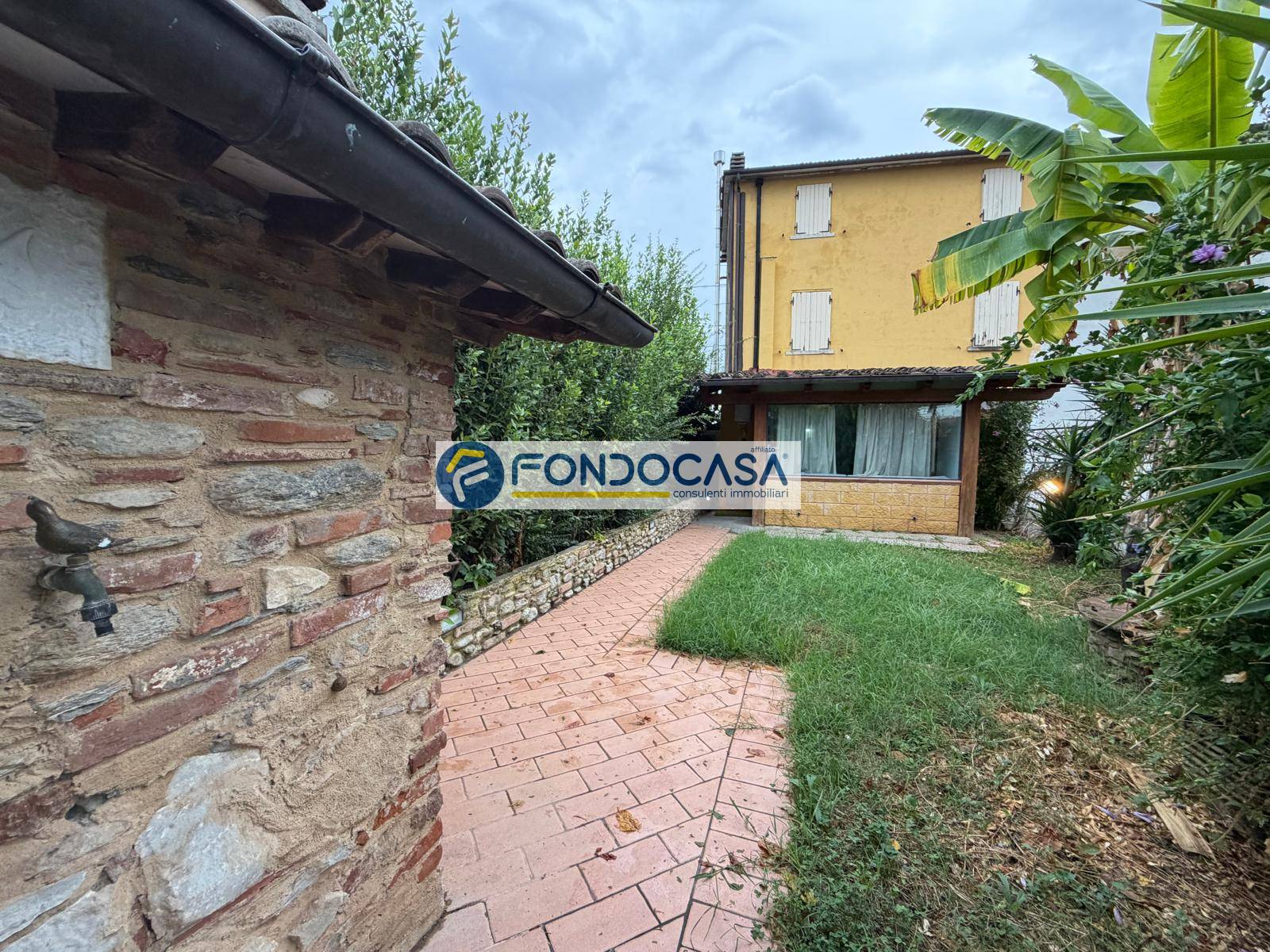 Semindipendente in vendita a Seravezza, Querceta
