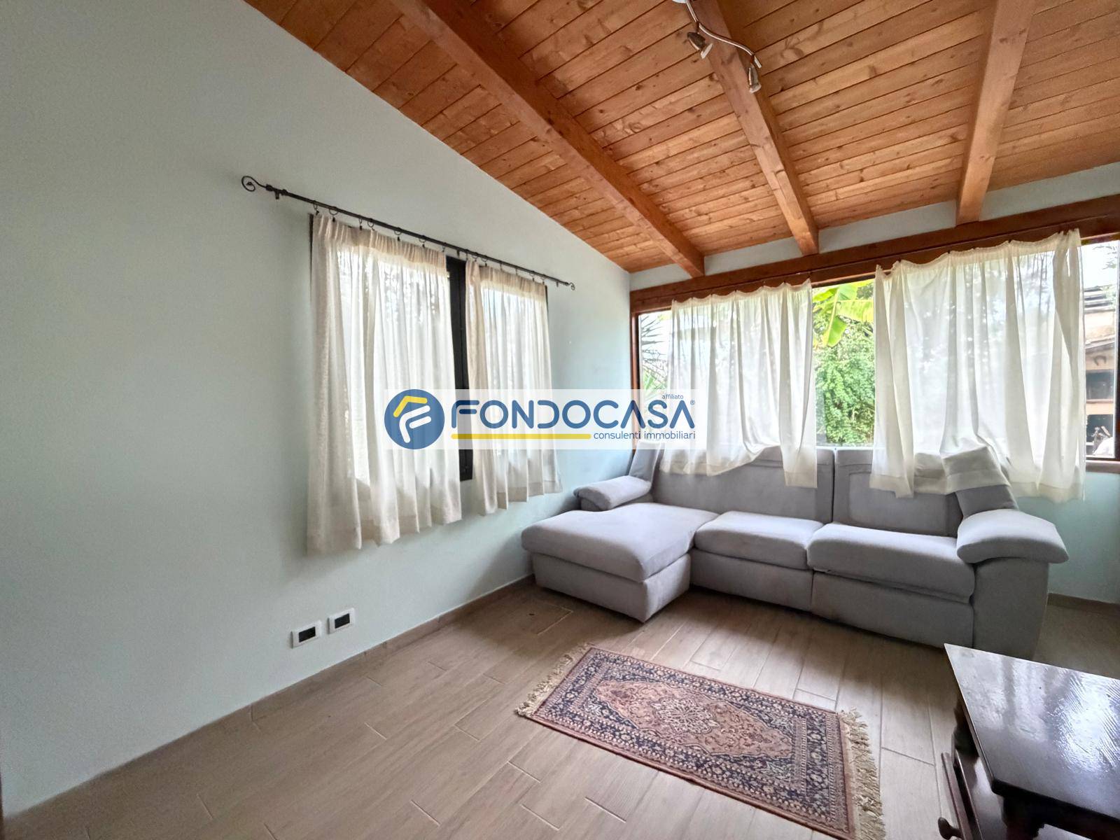 Semindipendente in vendita a Seravezza, Querceta