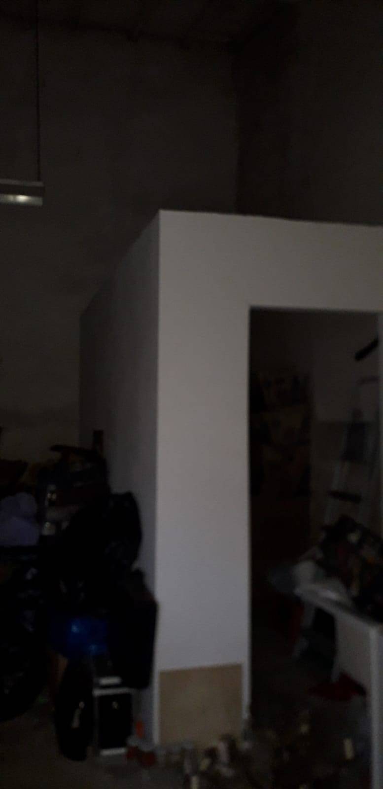 Fondo Artigianale in vendita a Cascina, Capoluogo