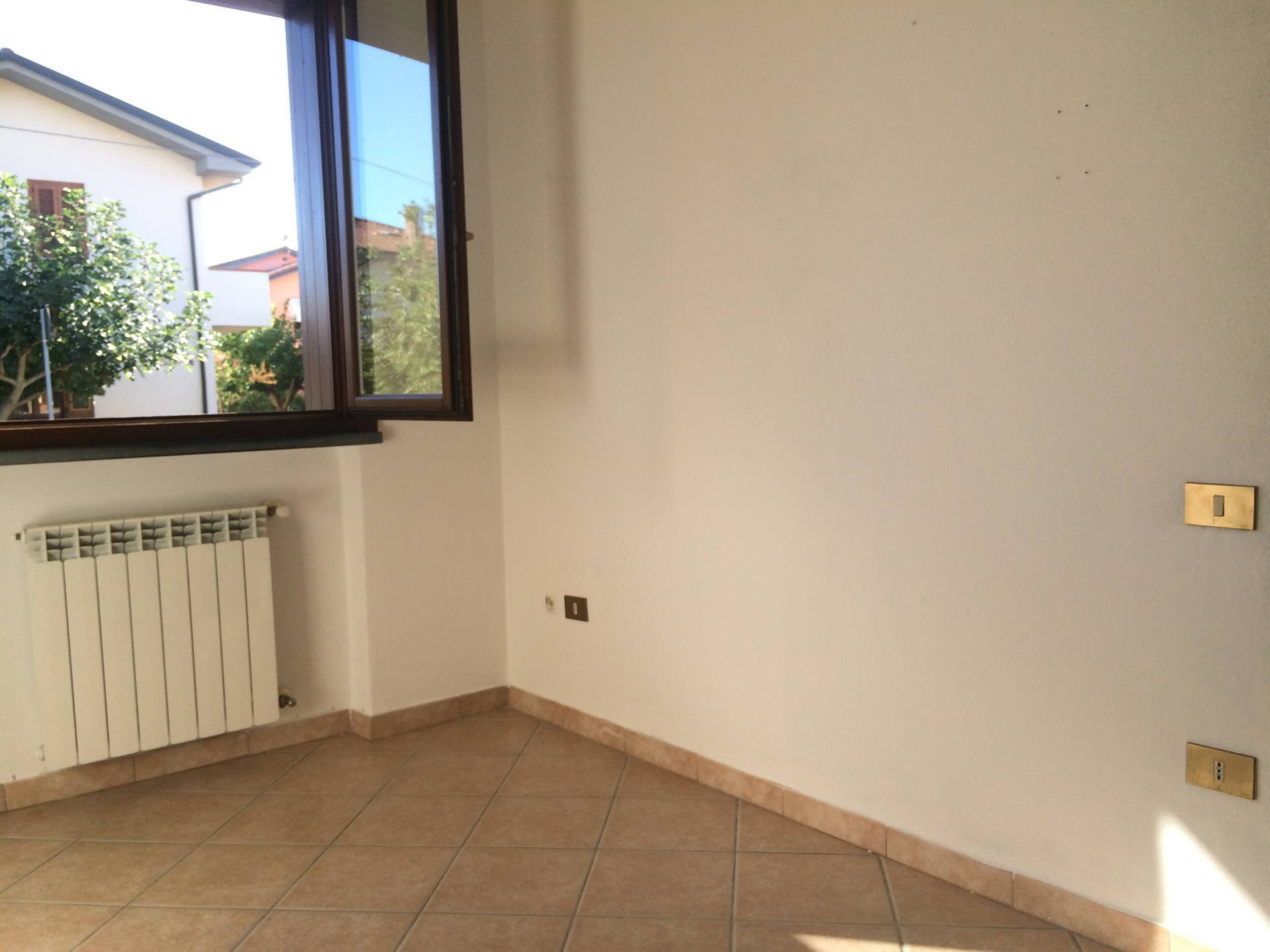 Casa indipendente in affitto a Vecchiano, Migliarino