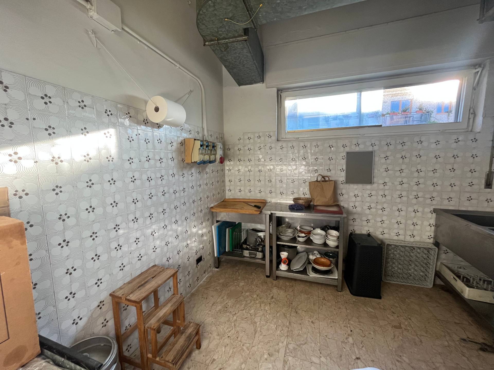 Attivit/licenza in affitto a Pisa, Tirrenia