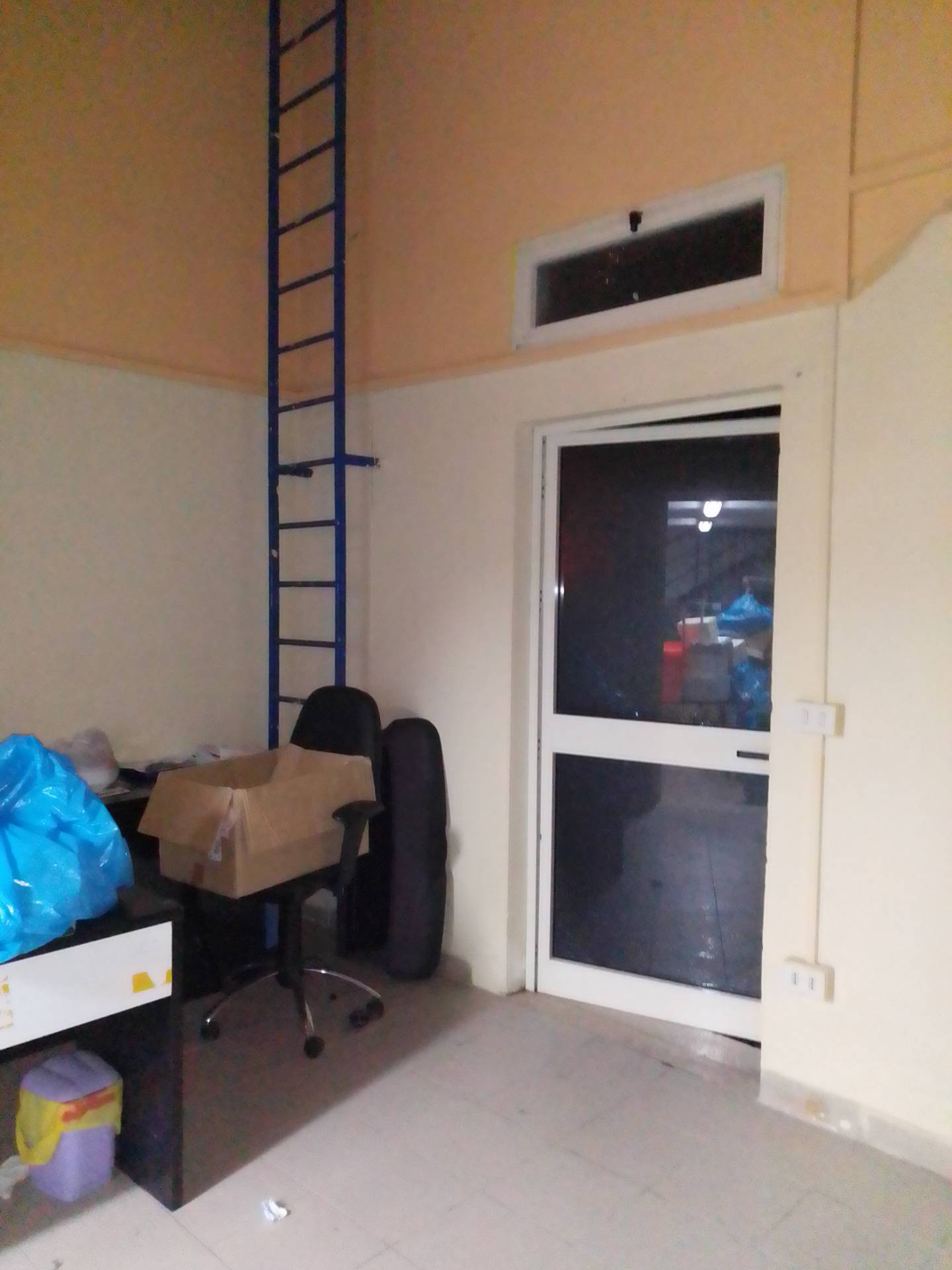 Fondo Commerciale in affitto a San Giuliano Terme, Mezzana