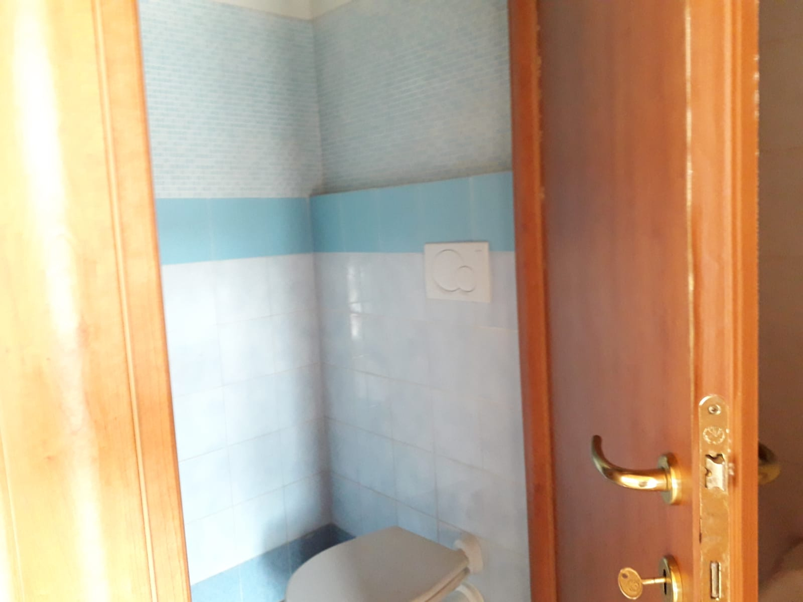 Ufficio in affitto a Cascina