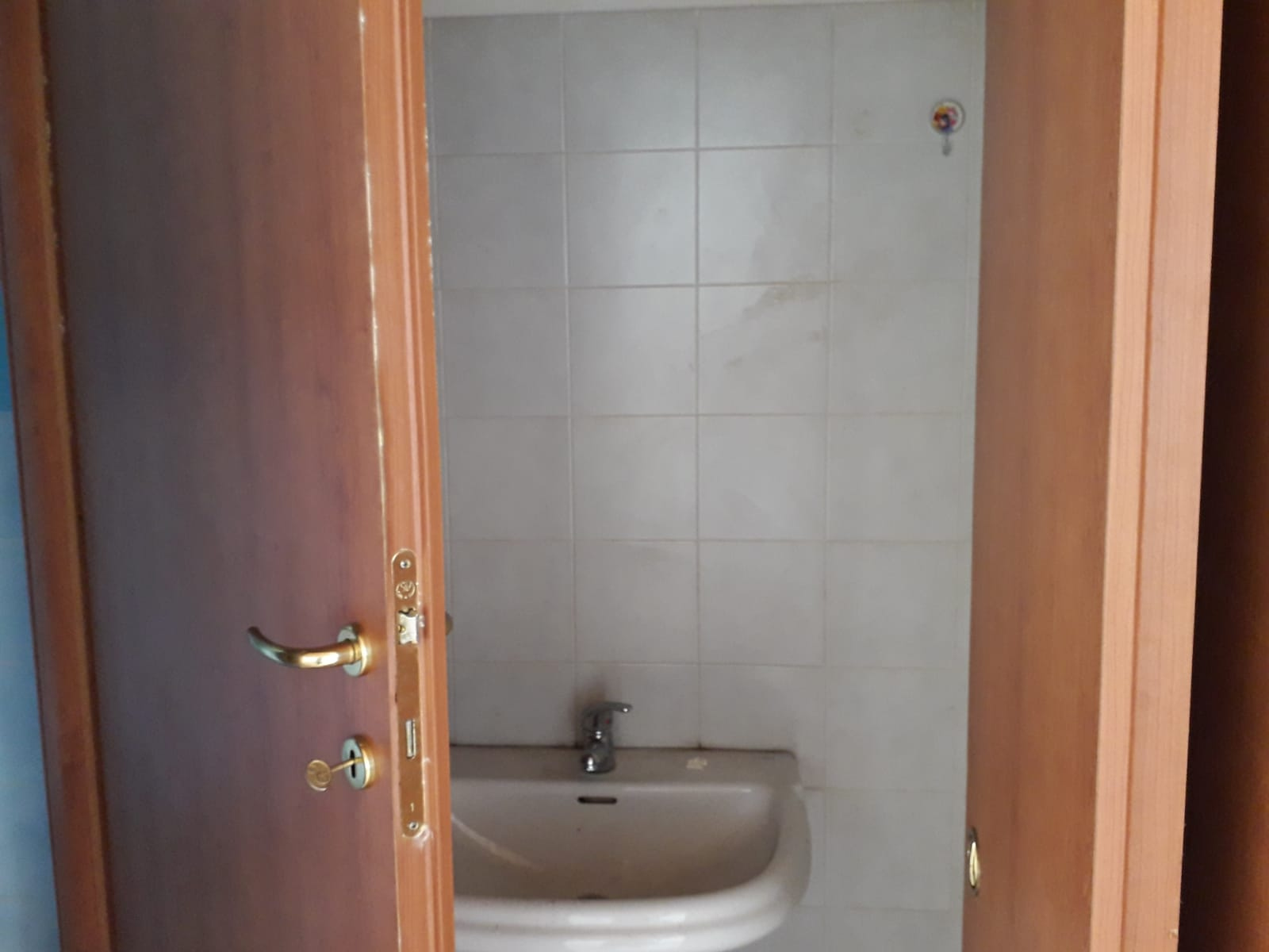 Ufficio in affitto a Cascina