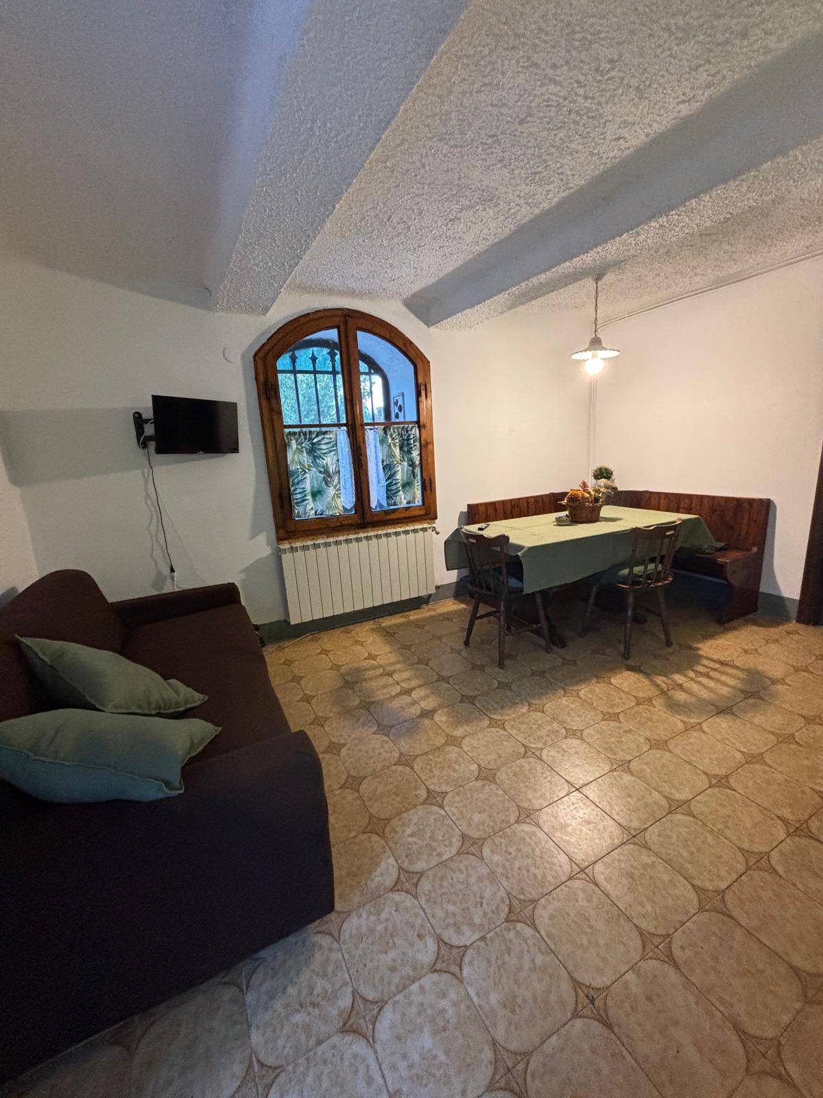 Appartamento in affitto a Vicopisano, Caprona