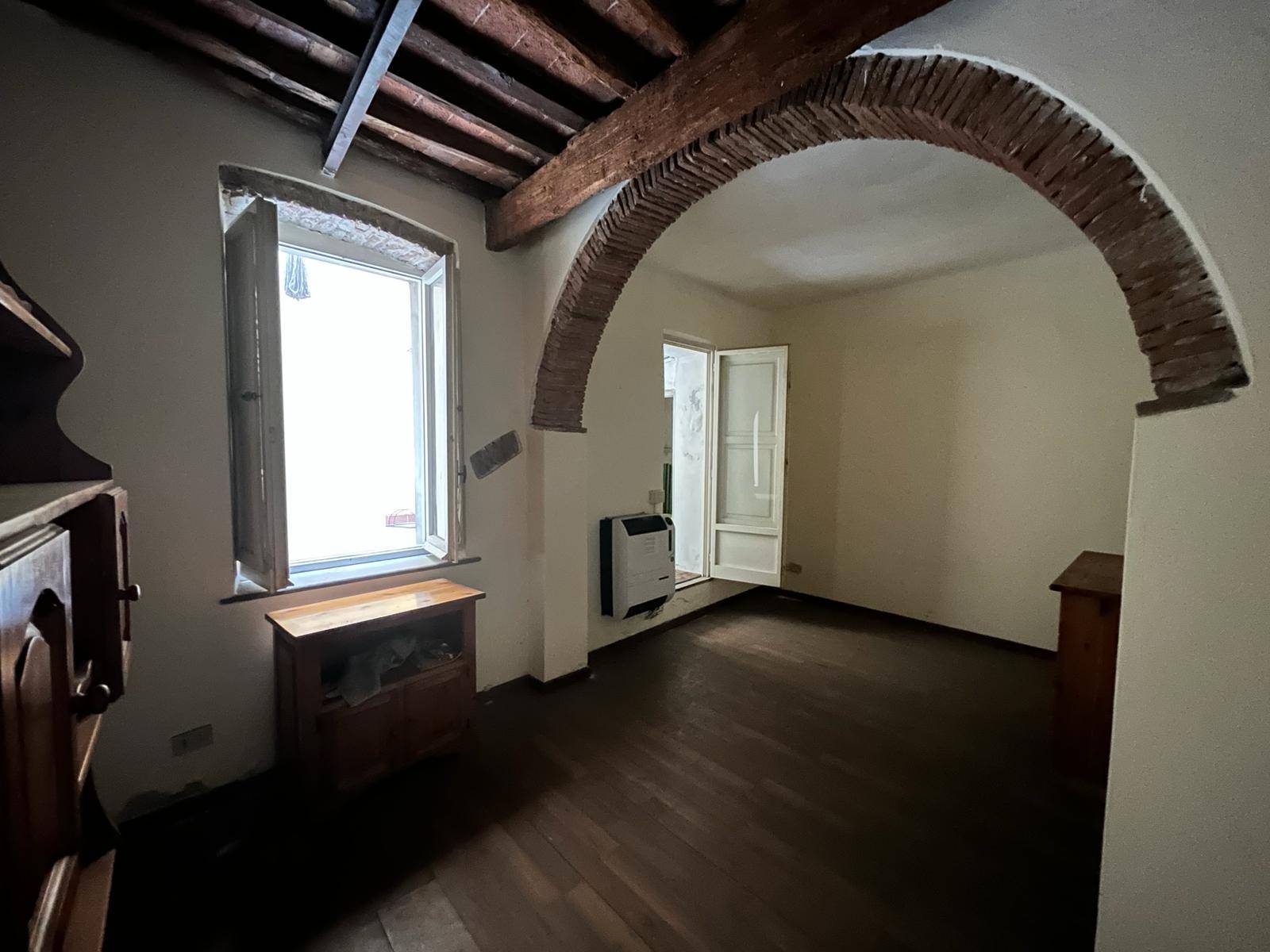 Magazzino in affitto a Pisa, San Francesco