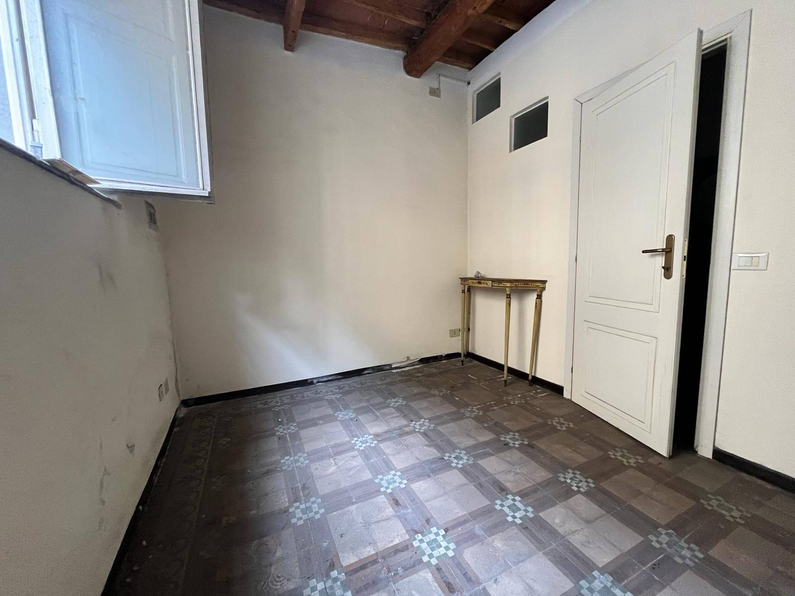 Magazzino in affitto a Pisa, San Francesco