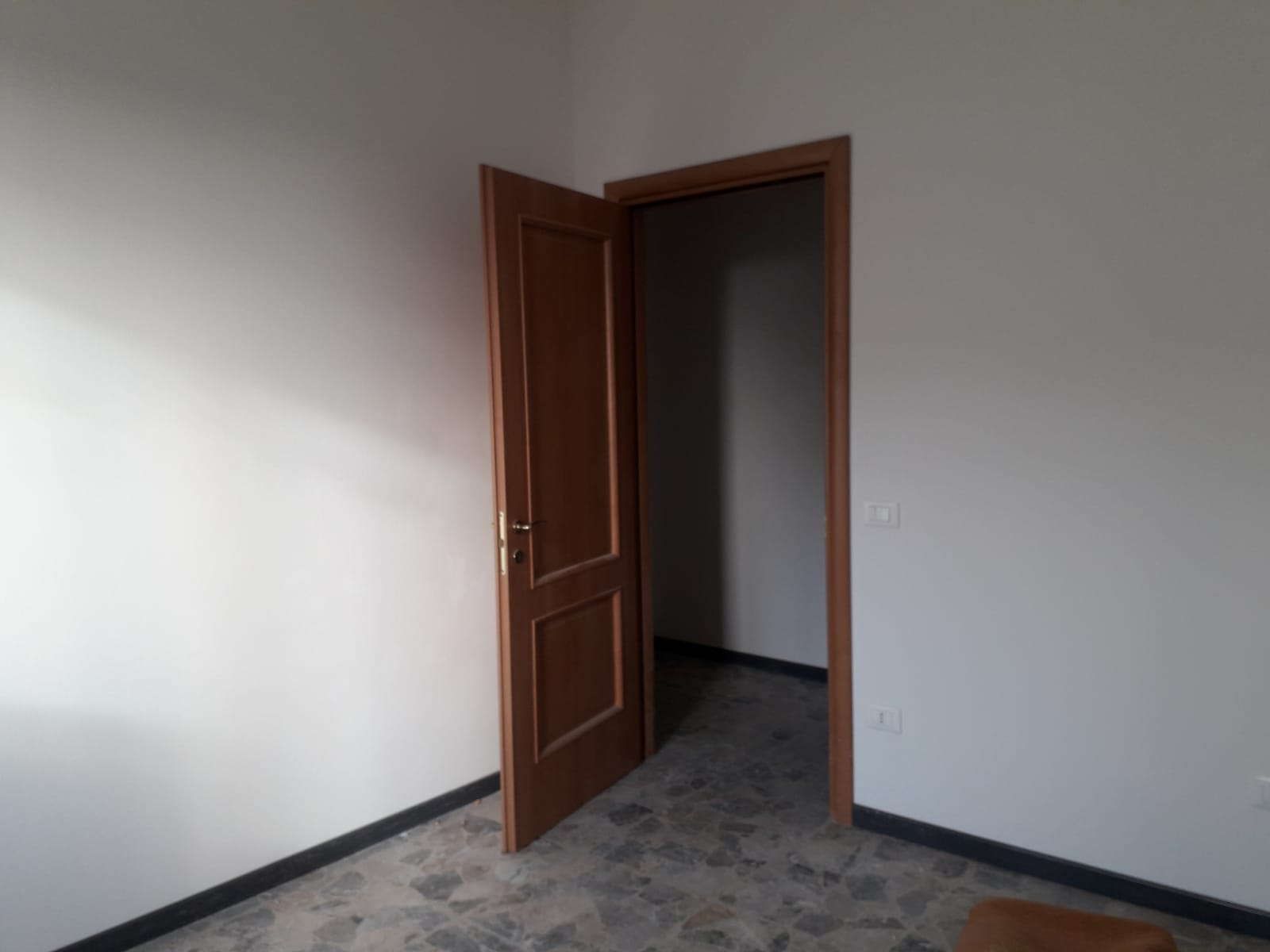 Ufficio in affitto a Cascina, Capoluogo