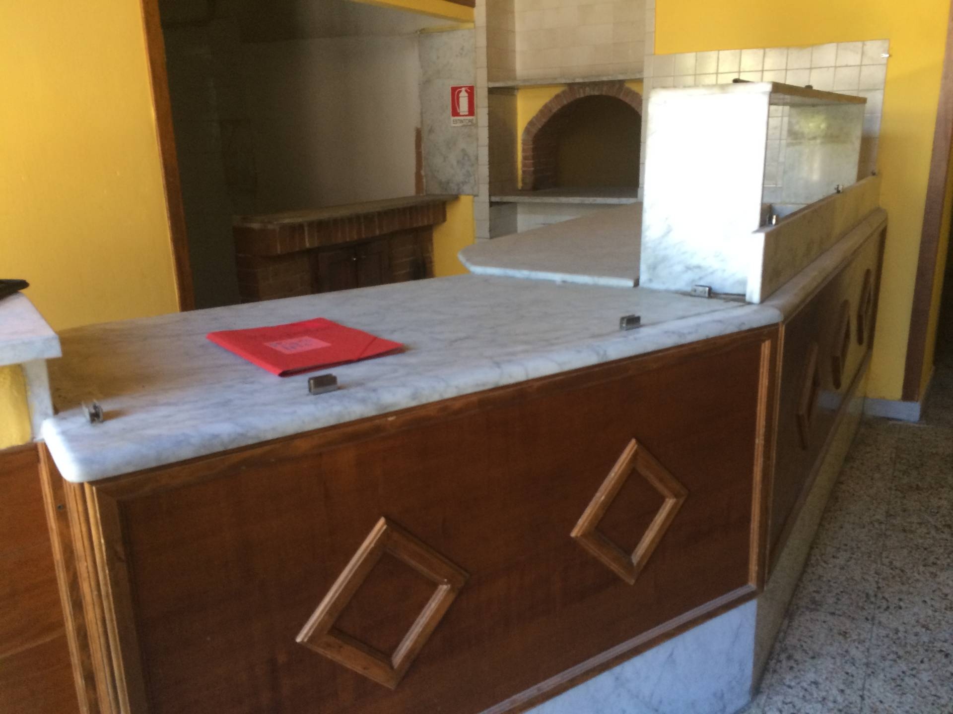 Fondo Commerciale in affitto a Calci, Capoluogo