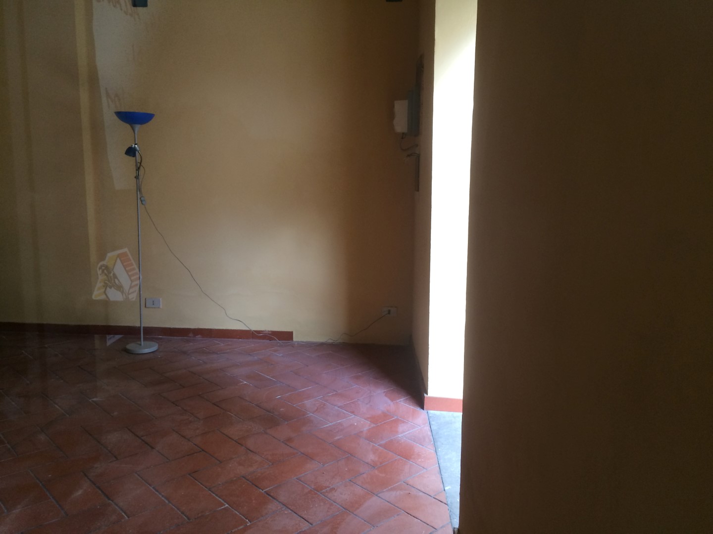 Fondo Commerciale in affitto a Pisa, San Francesco