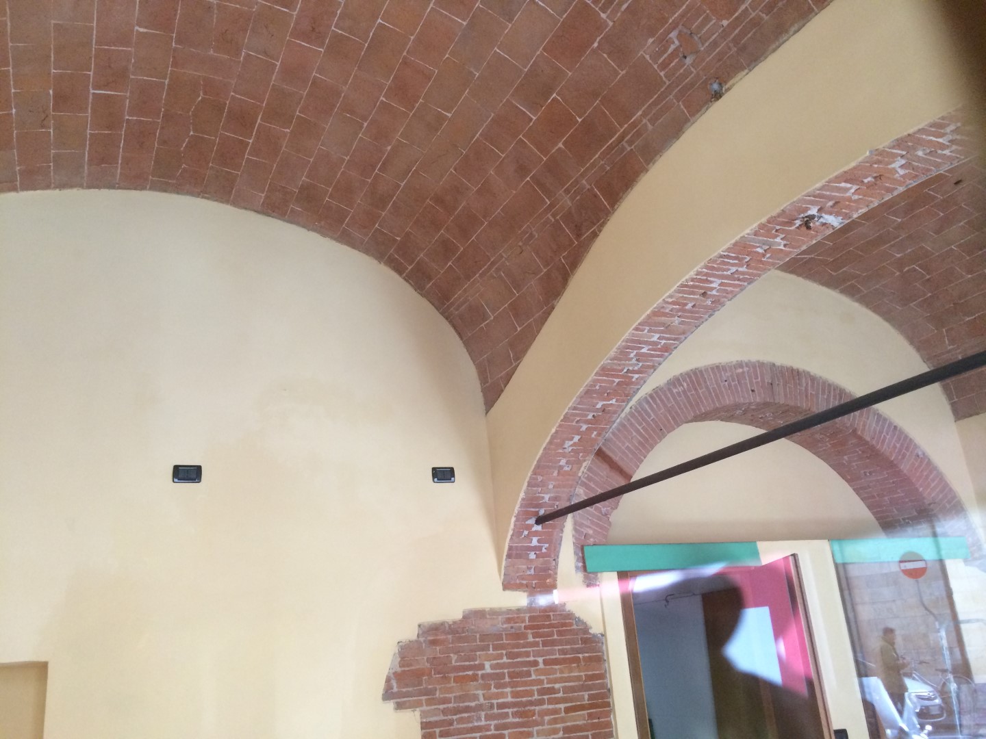 Fondo Commerciale in affitto a Pisa, San Francesco