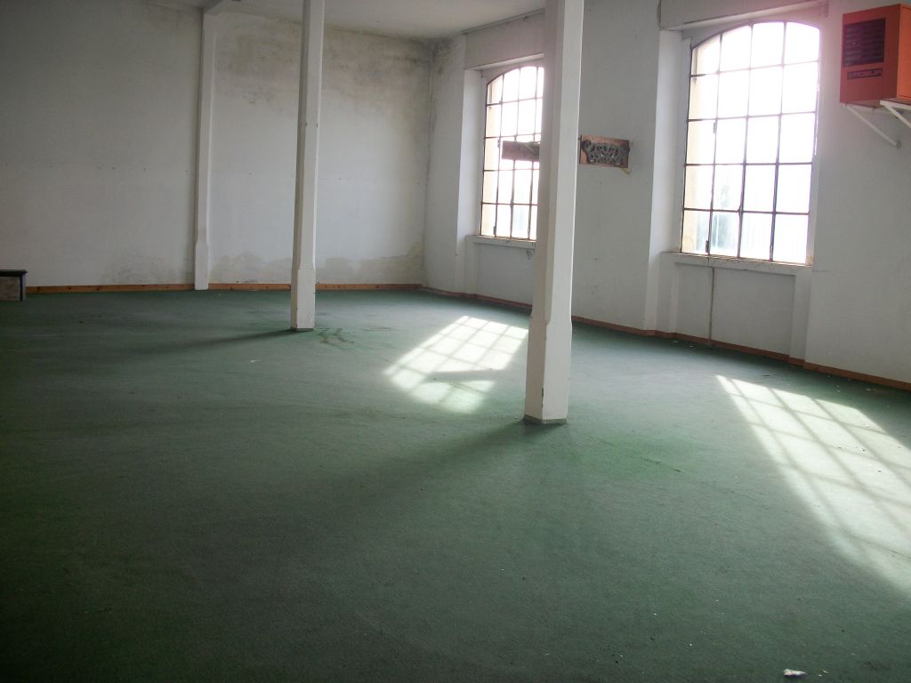 Fondo Commerciale in affitto a San Giuliano Terme, La Fontina