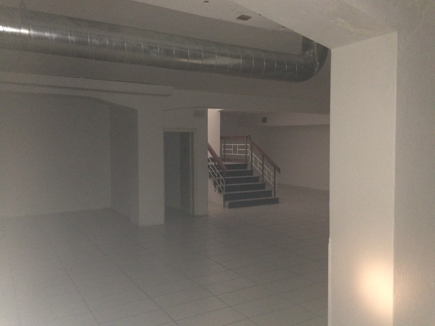 Fondo Commerciale in affitto a Pisa, San Martino